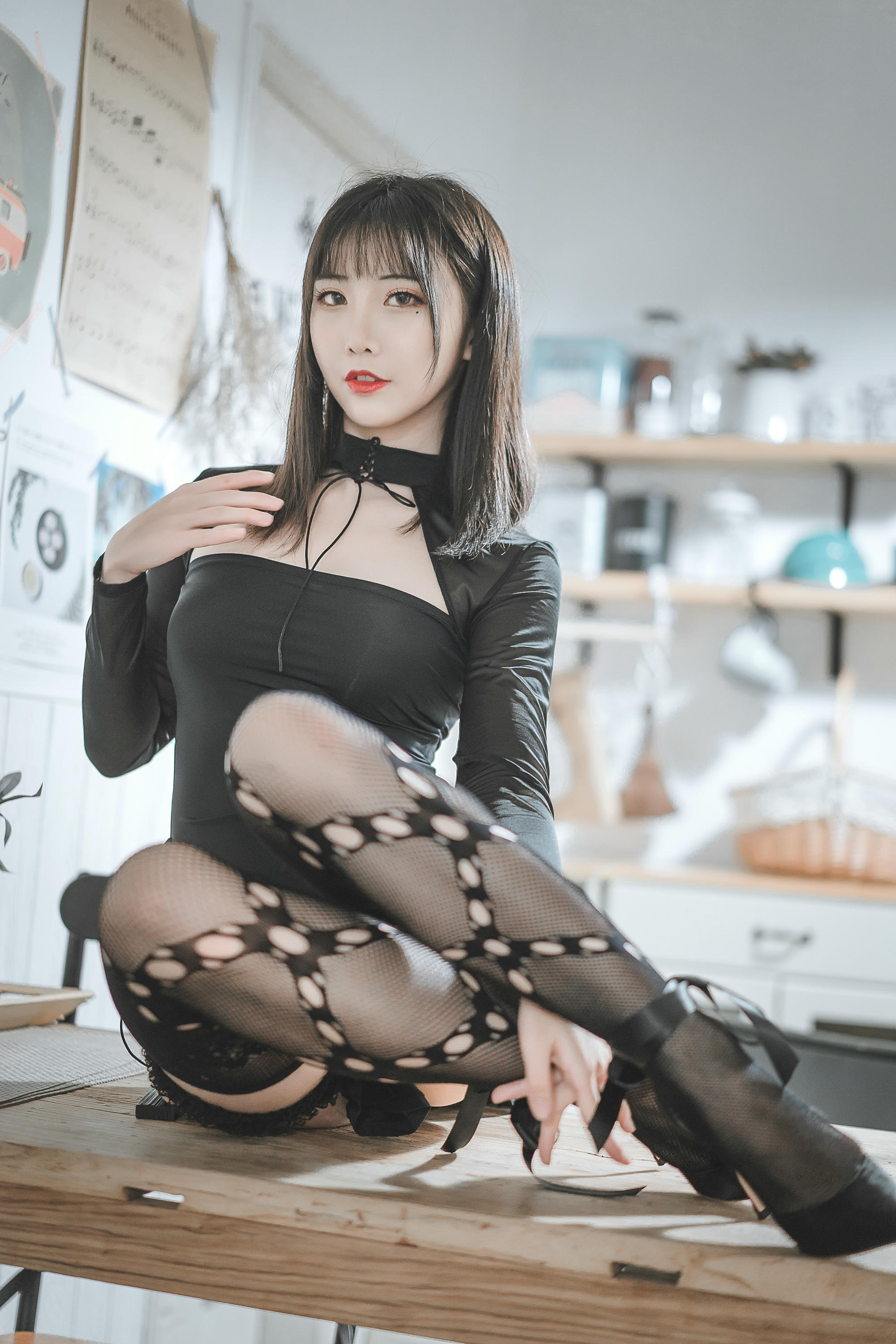 Coser面饼仙儿 NO.075 黑蛇袜 [39P-578MB]_第2集