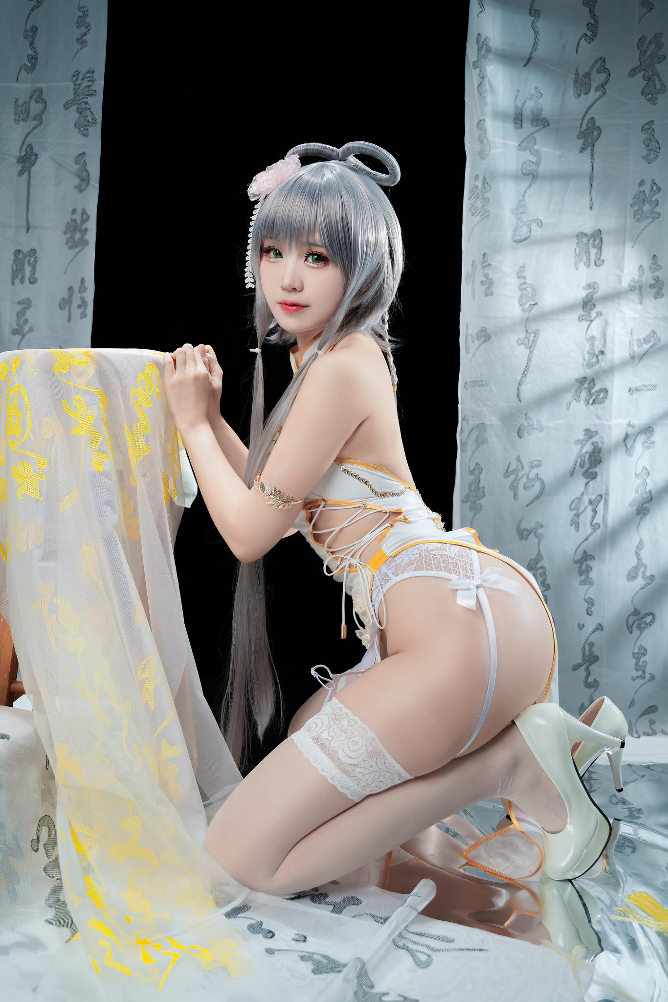 miko酱ww NO.020 mikoの洛天依旗袍 [30P 272MB]_第1集