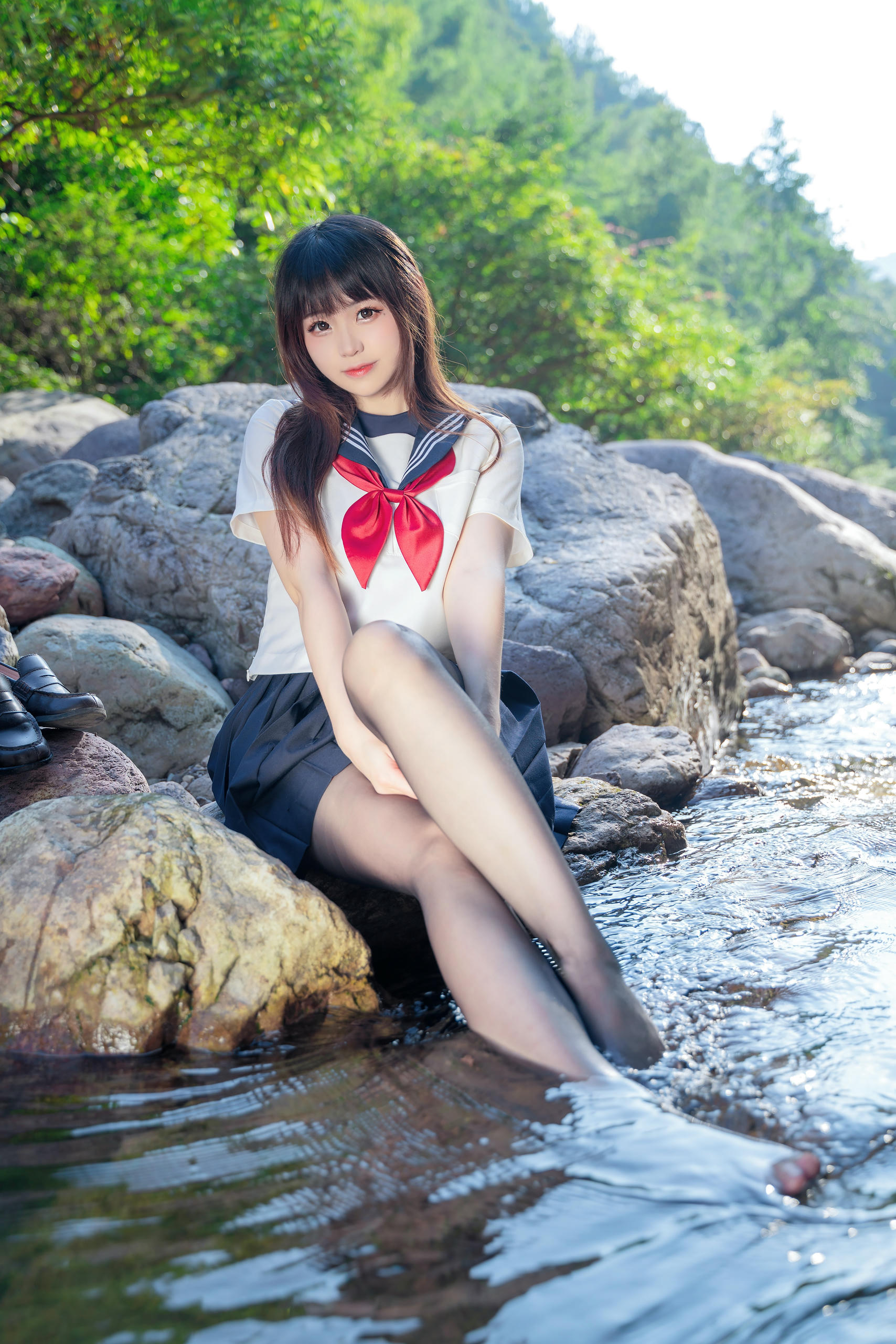 miko酱ww NO.031 mikoの小小溪流 [24P1V-203MB]_第1集