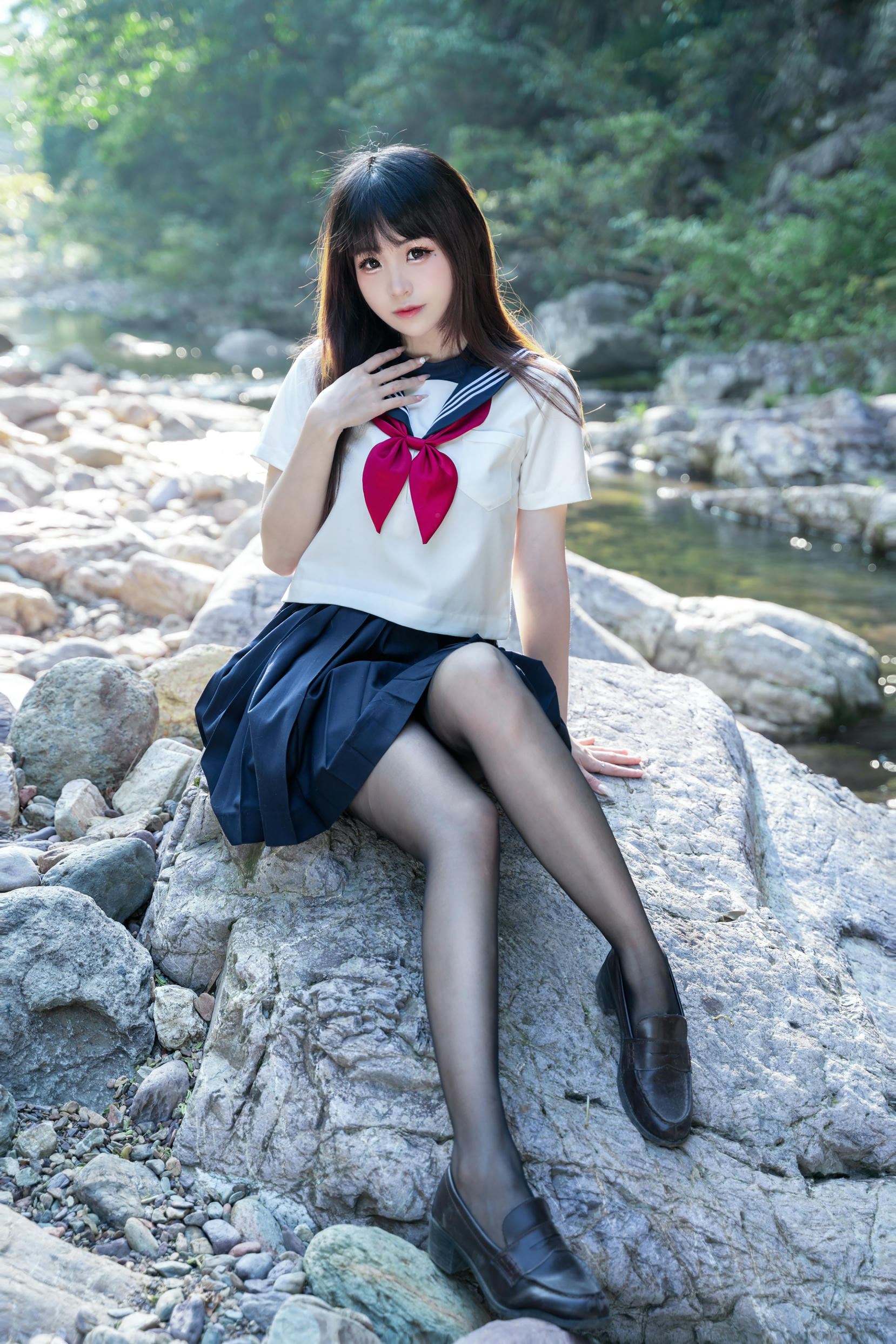 miko酱ww NO.031 mikoの小小溪流 [24P1V-203MB]_第1集
