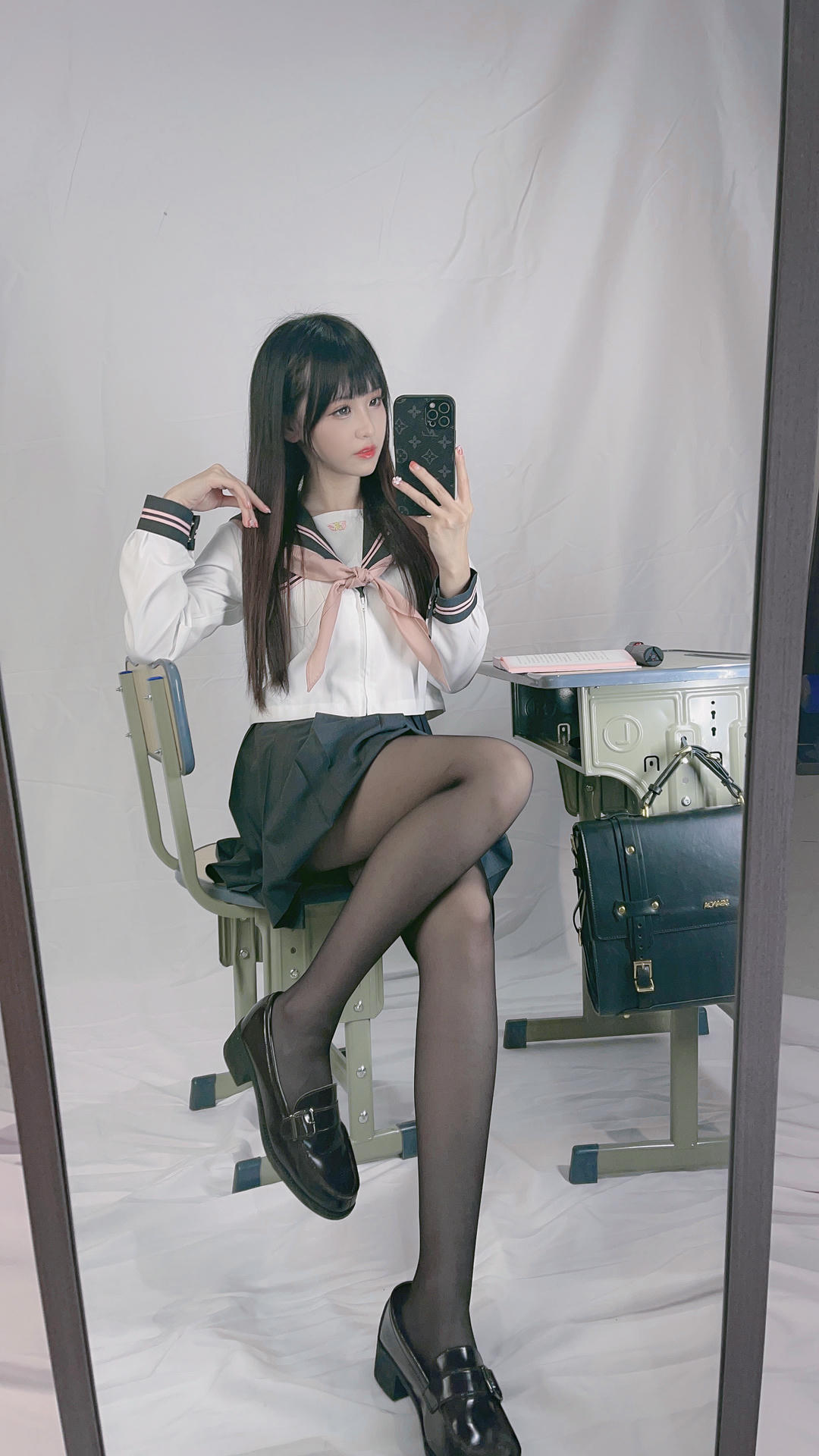 miko酱ww NO.046 自拍系列mikoの黑丝02[187P-1.33GB]_第2集