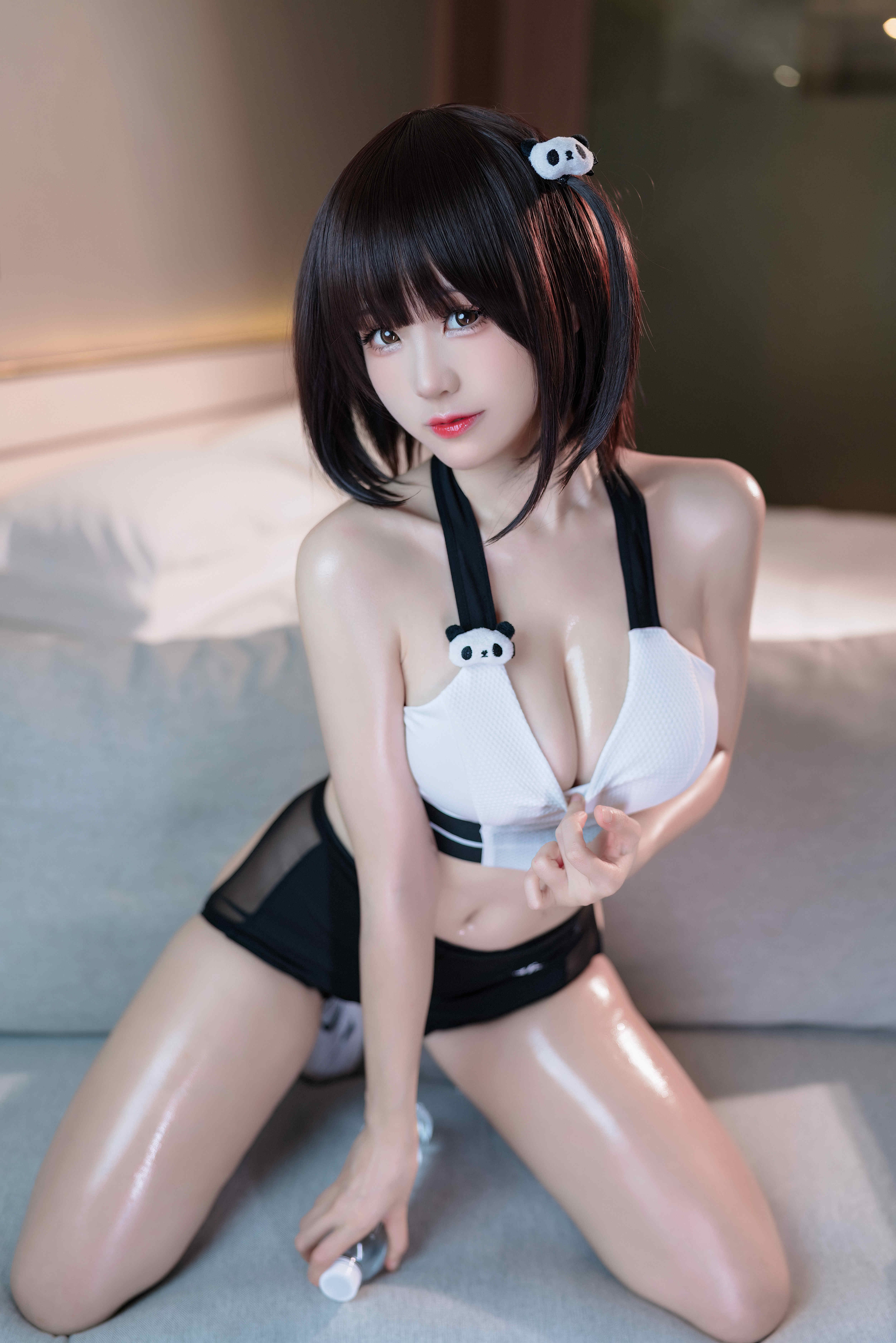 miko酱ww NO.055 蛋白大熊猫 [20P-325M]_第1集
