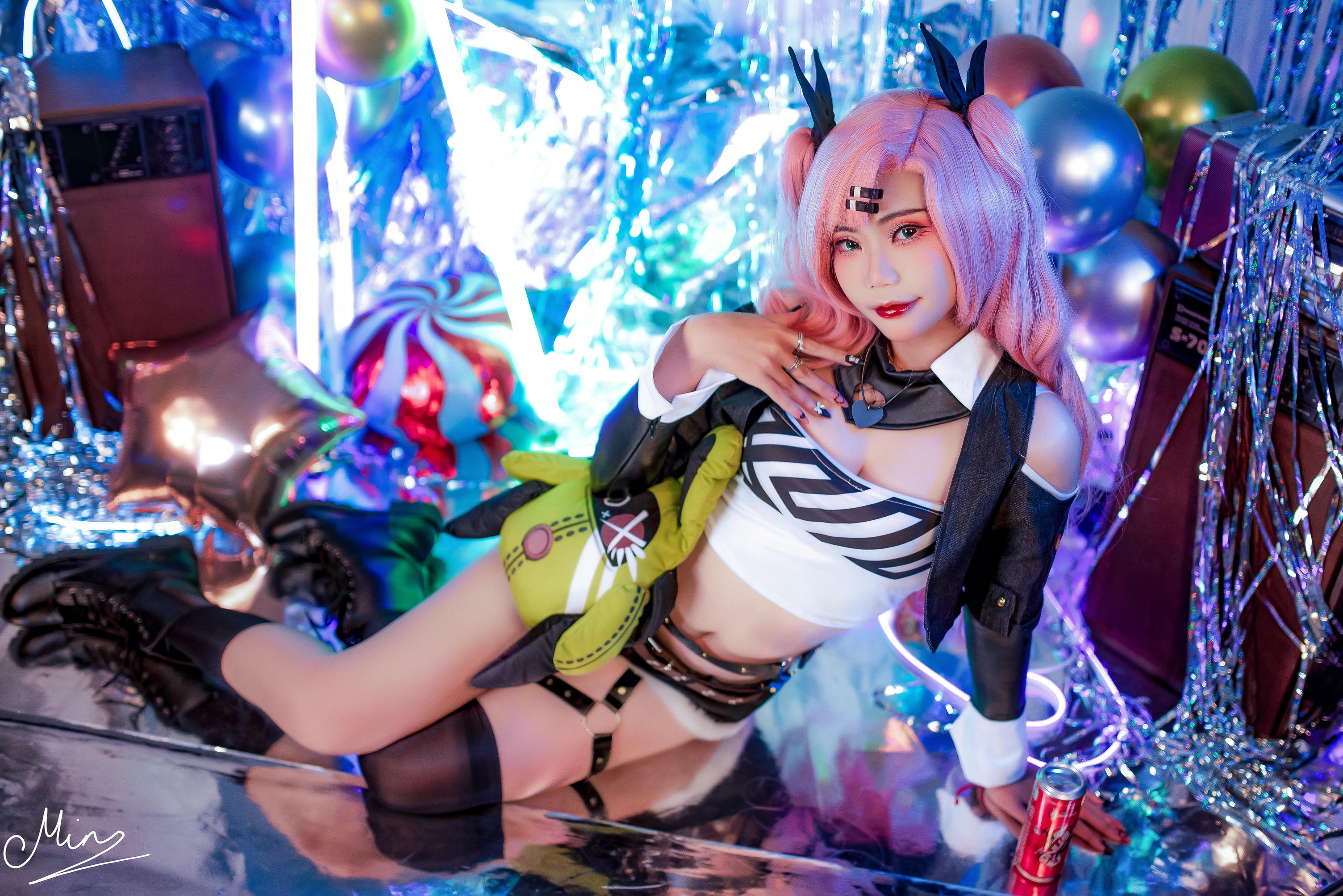 韩国美女-Mimmi NO.042 Nicole (Zenless Zone Zero)[54P-352.1M]_第1集