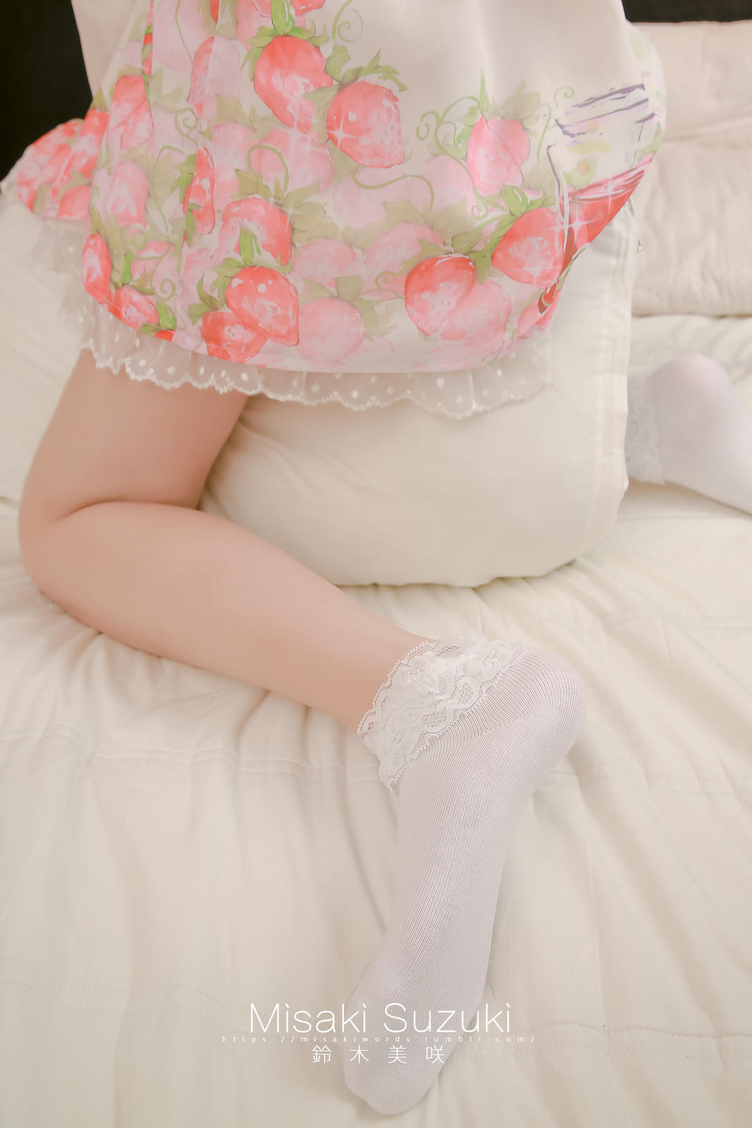 NO.261 铃木美咲(Misaki Suzuki) - 足控福利特典 214P_第3集