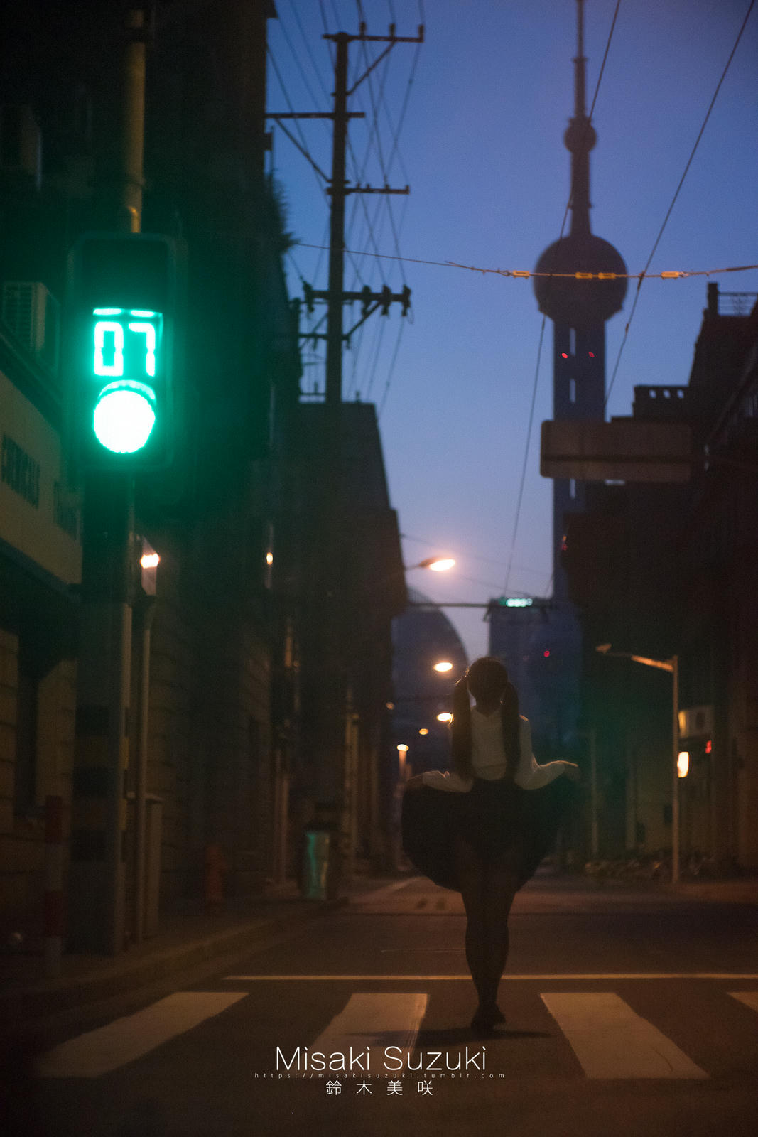 NO.268 铃木美咲(Misaki Suzuki) - 魔都休学旅行-露出！清晨十字路口的选择 21P+2V_第1集
