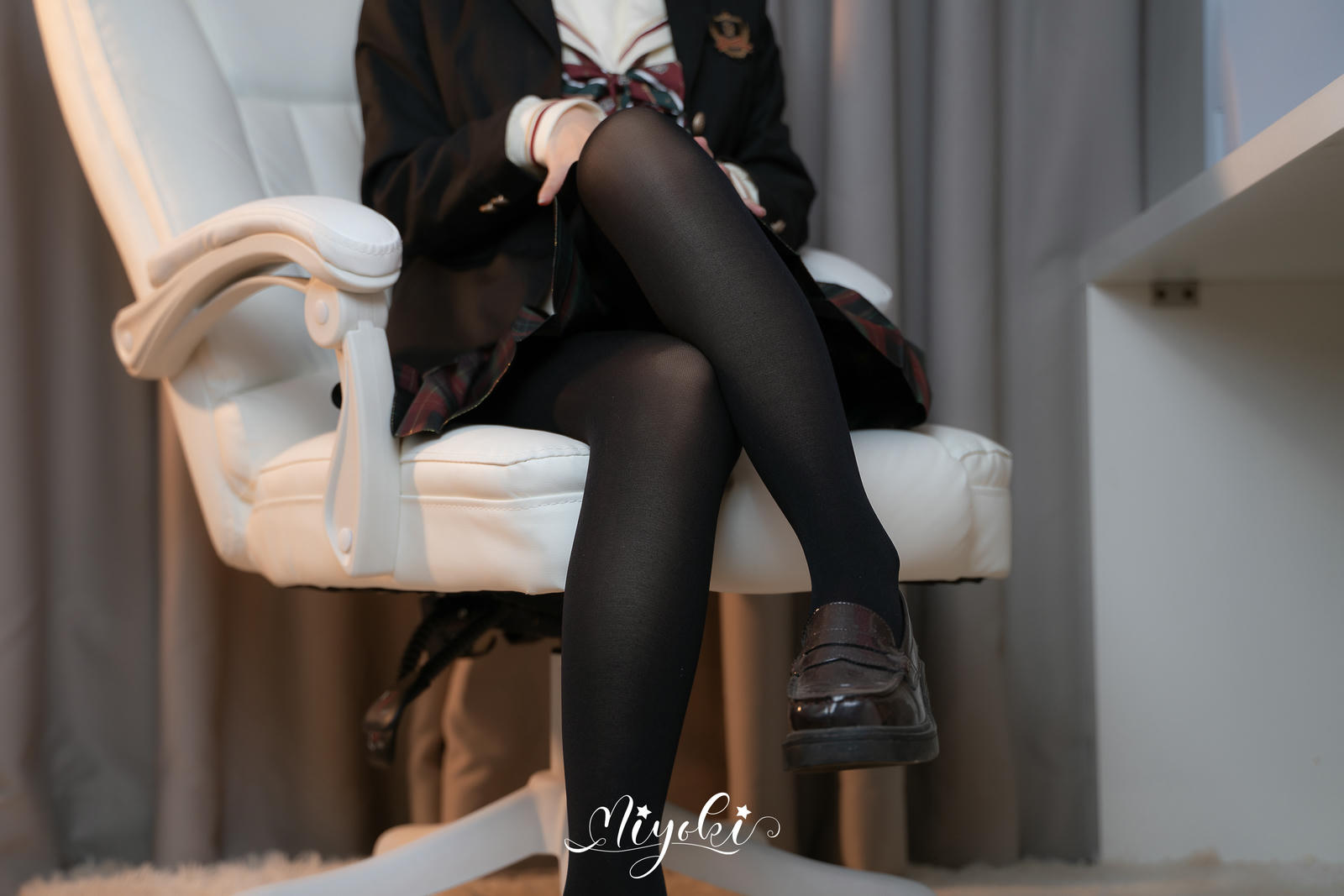 NO.326 铃木美咲(Misaki Suzuki) 现役JK的美脚连裤袜 [32P-133.33 MB]_第1集
