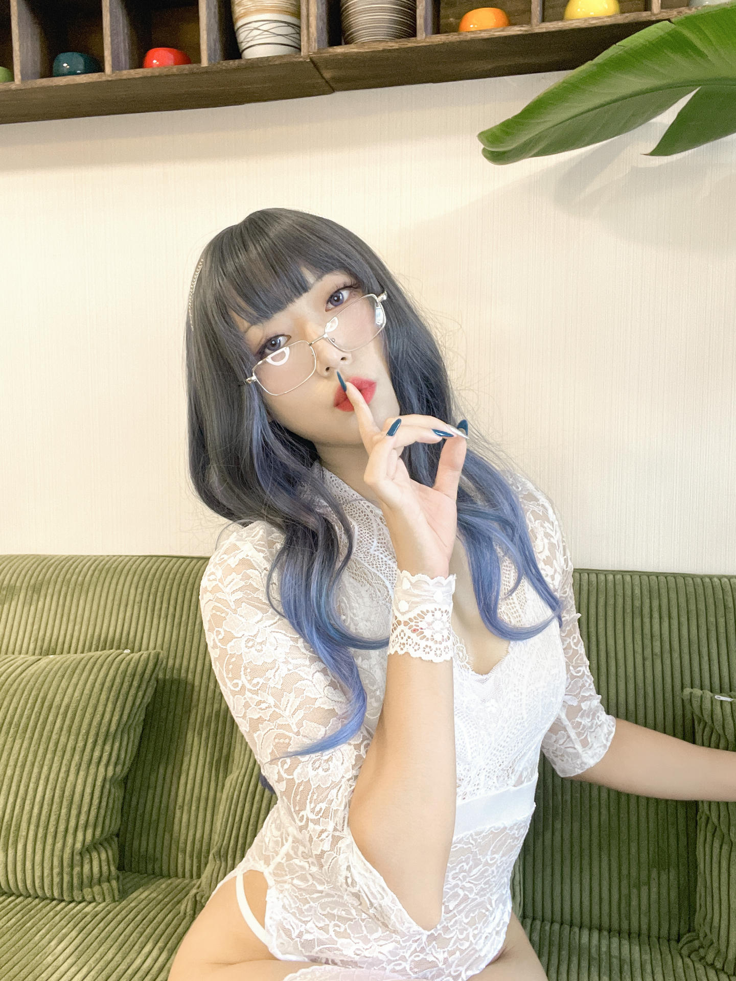 Money冷冷 NO.036 白蕾丝长裙 [73P2V 2.87GB]_第1集