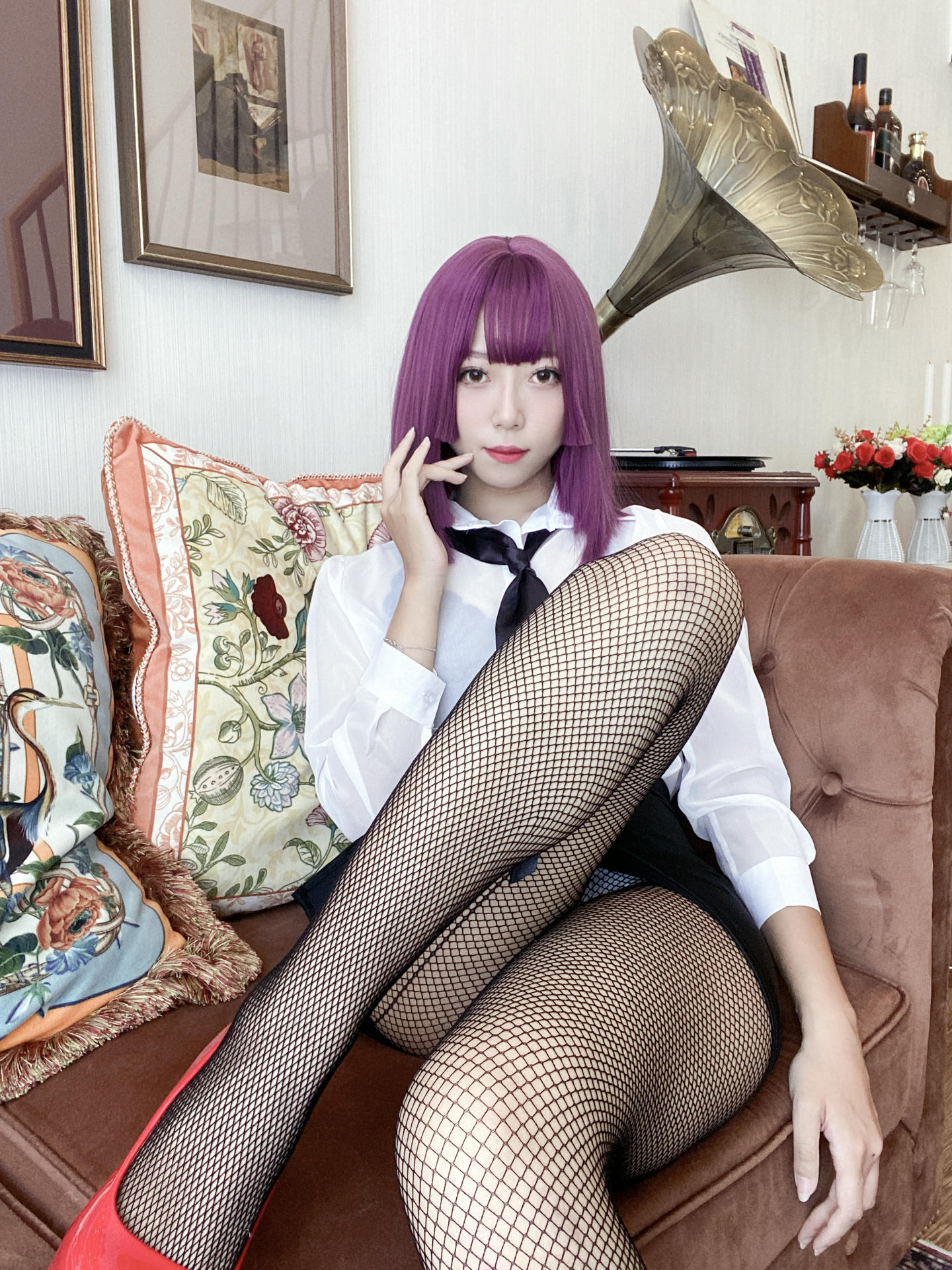 Money冷冷 NO.039 网网制服 [82P 5V 1.44GB]_第1集