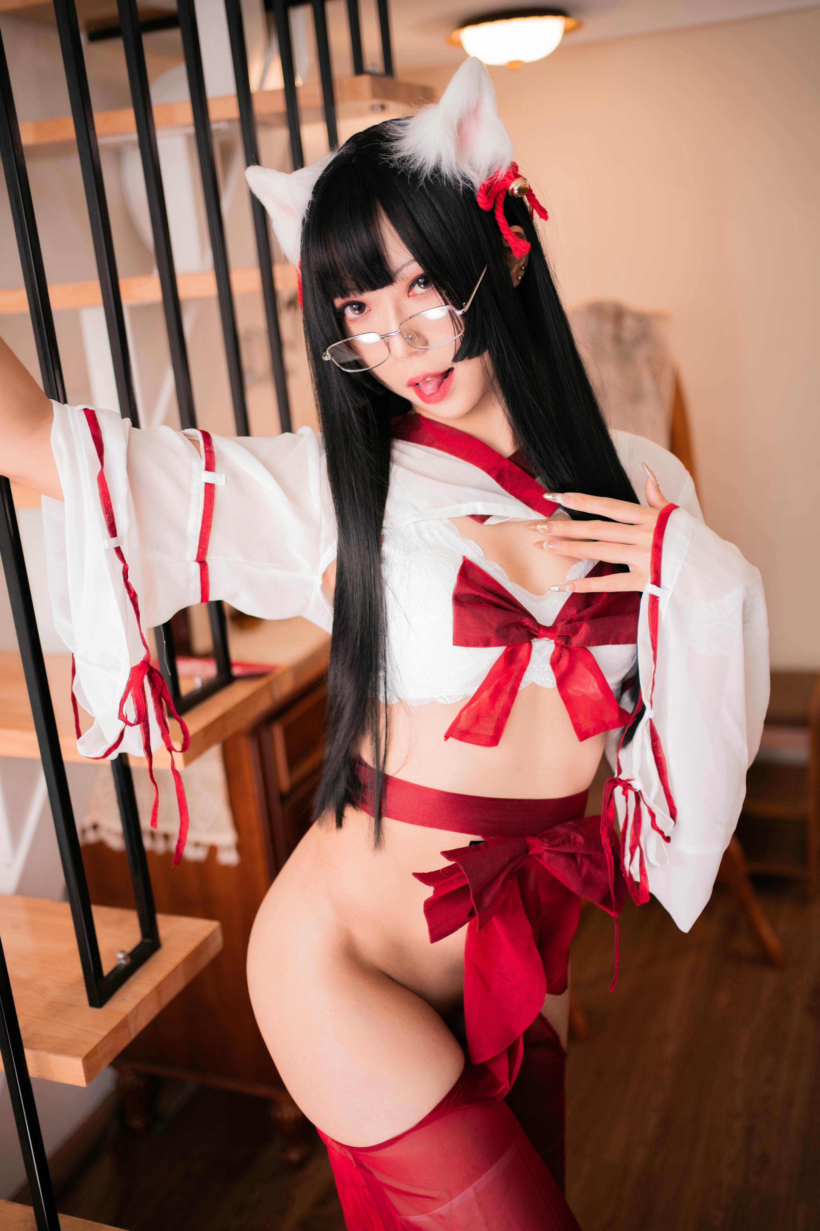 Money冷冷 NO.043 巫女 大图 [60P2V 2.34GB]_第1集