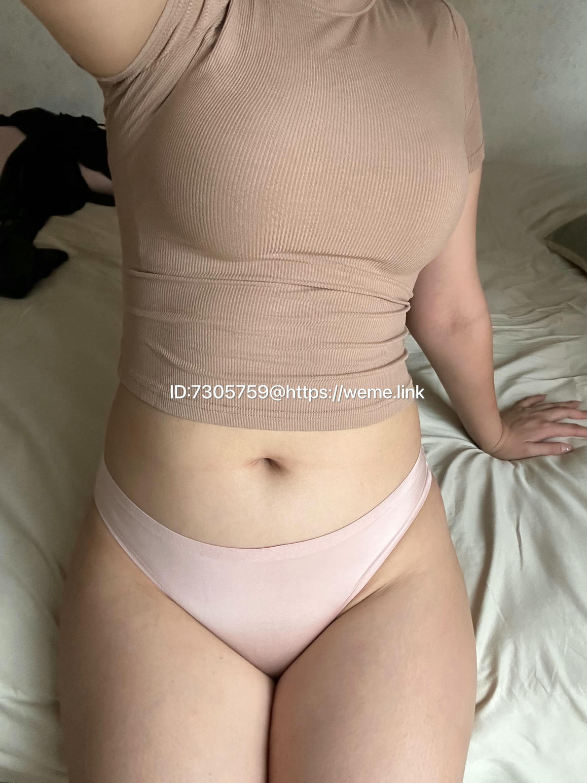 美邵女Baby NO.012 蕾丝肉色丝袜[8P 16.4M]_第1集