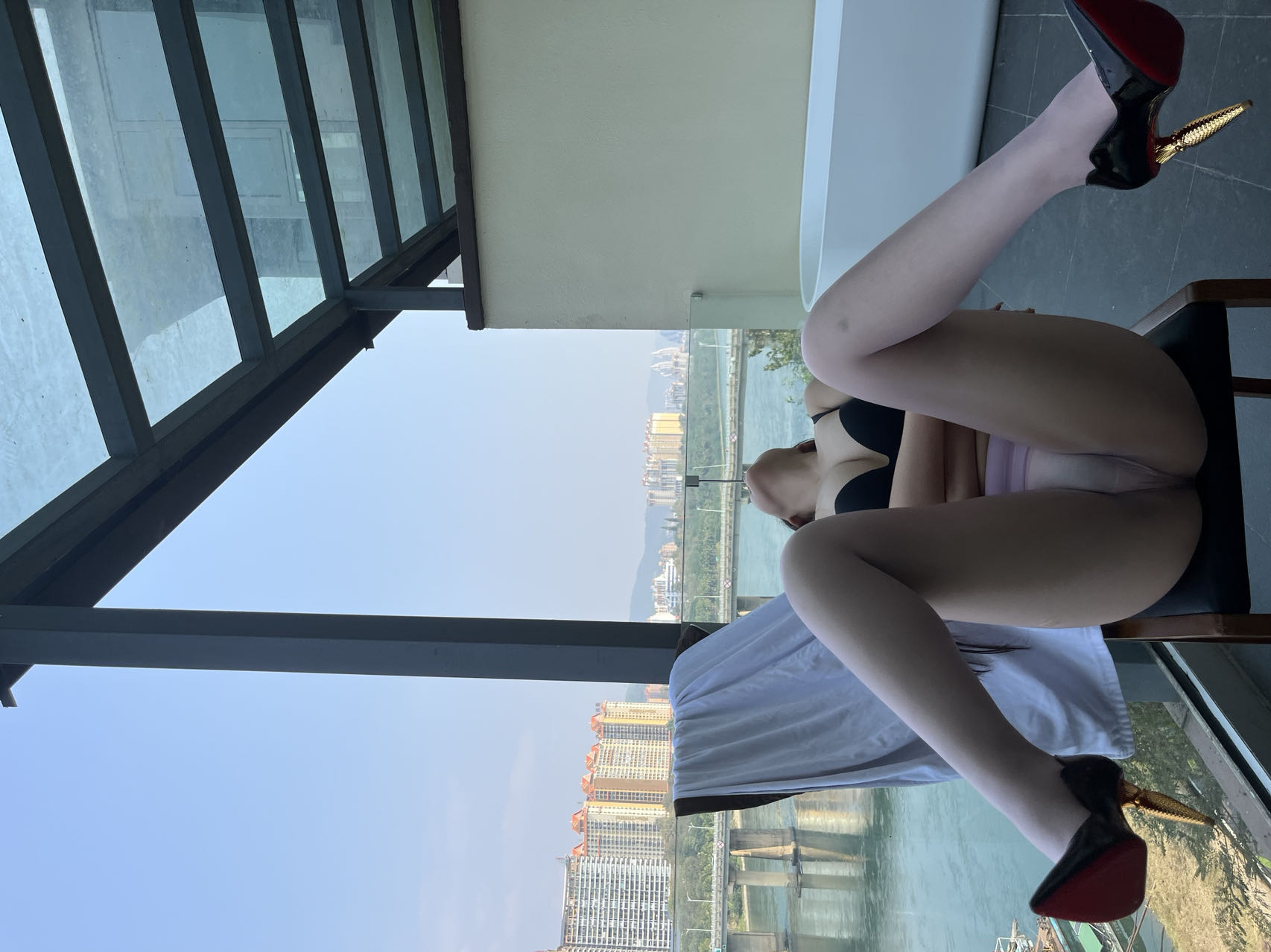 美邵女Baby NO.005 风景如画[16P 3.8M]_第1集