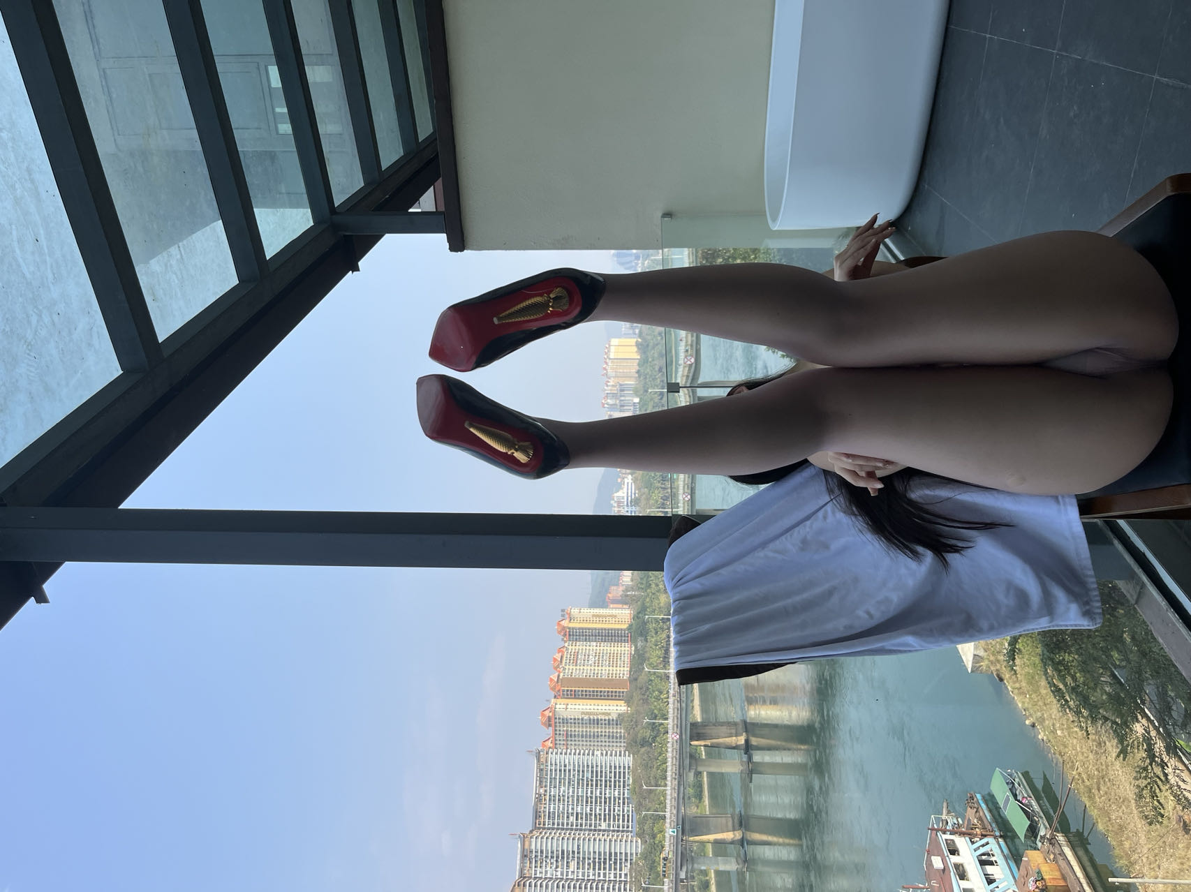 美邵女Baby NO.005 风景如画[16P 3.8M]_第1集