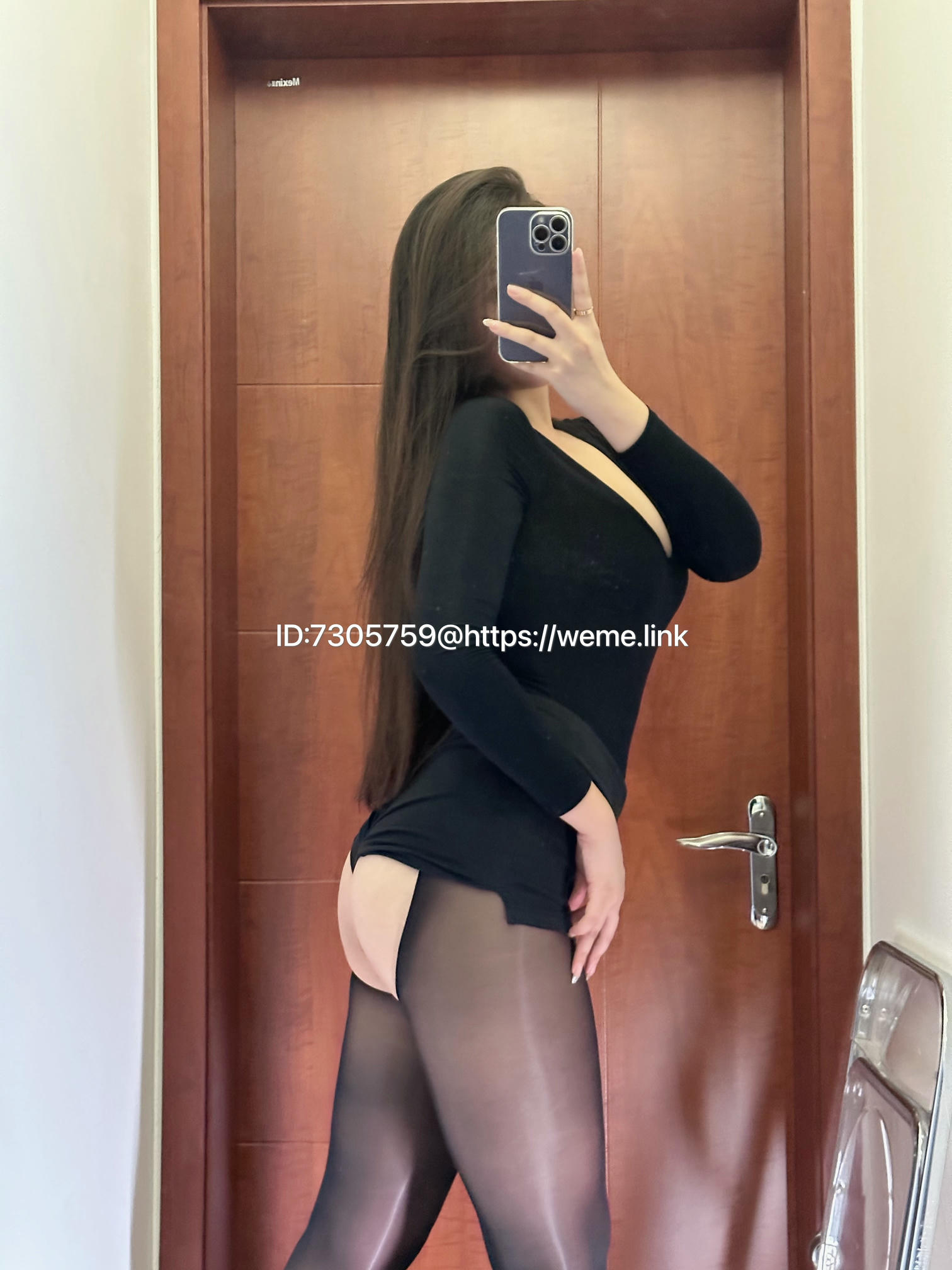 美邵女Baby NO.008 黑丝玉足[63P 112.3M]_第2集