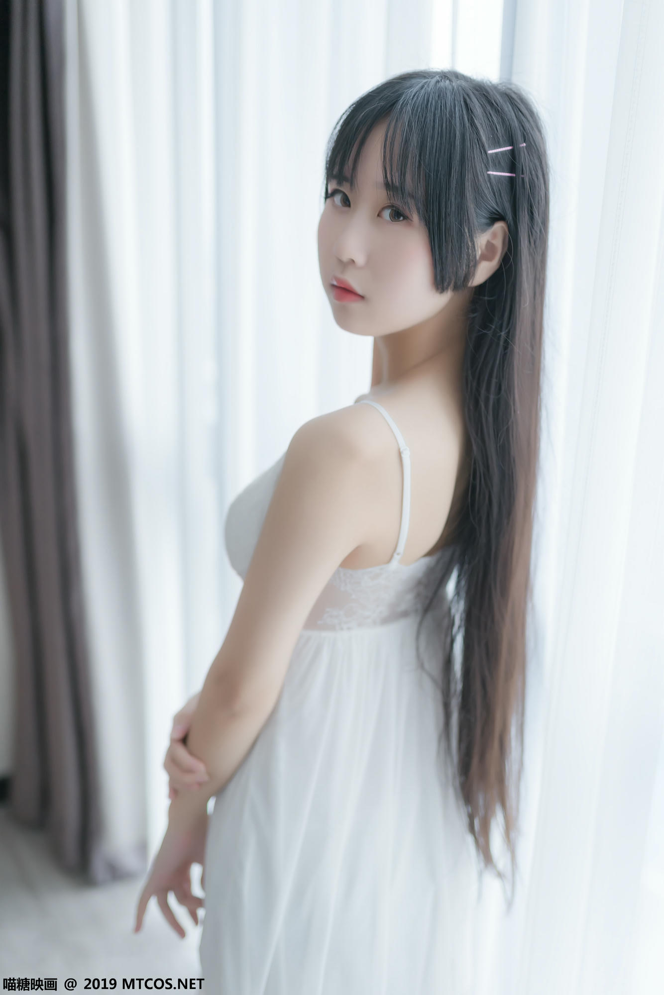 [喵糖映画] VOL.069 萌芽儿o0 白纱裙[44P／167MB]_第1集