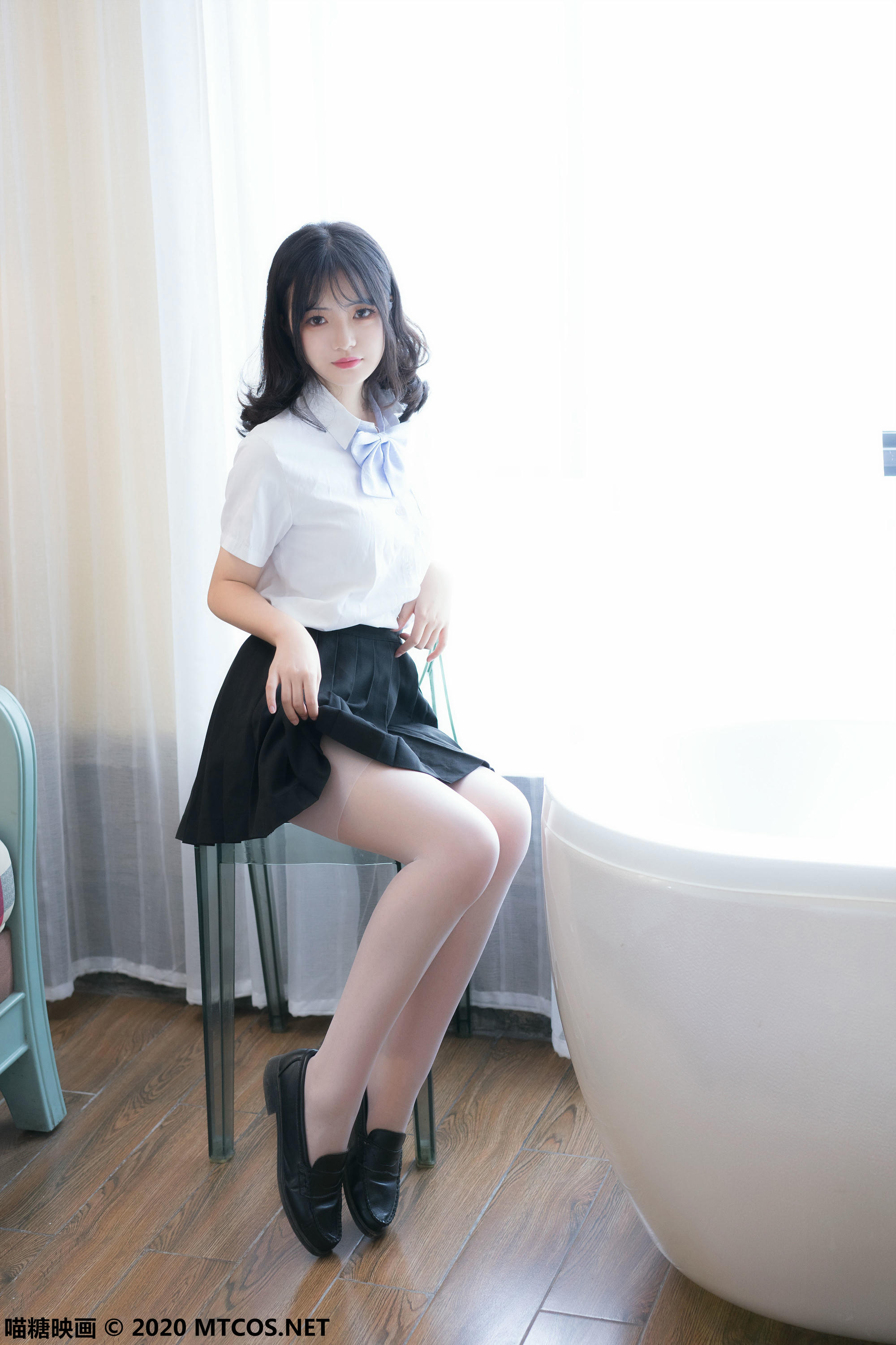[喵糖映画] VOL.093 丝袜酷女孩[41P／383MB]_第1集