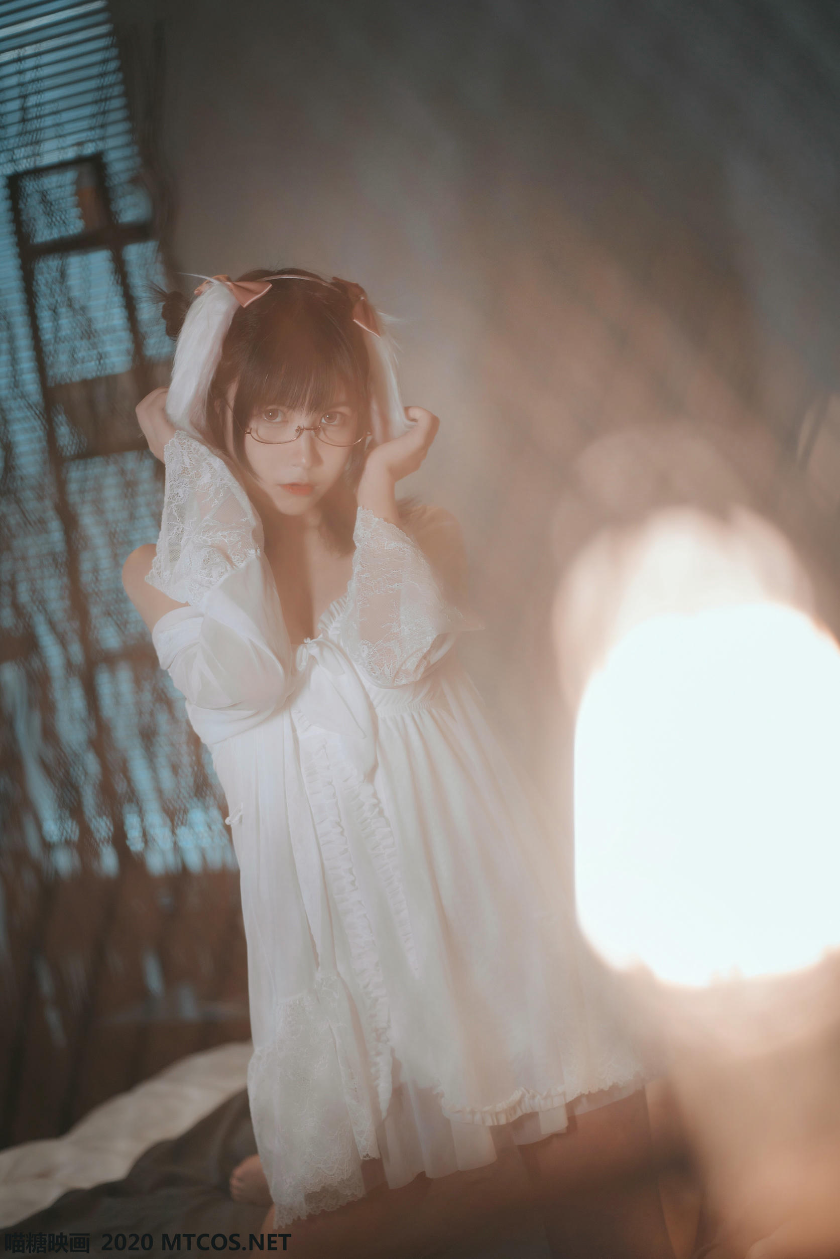 [喵糖映画] VOL.139 白色私房睡裙[30P／226M]_第2集