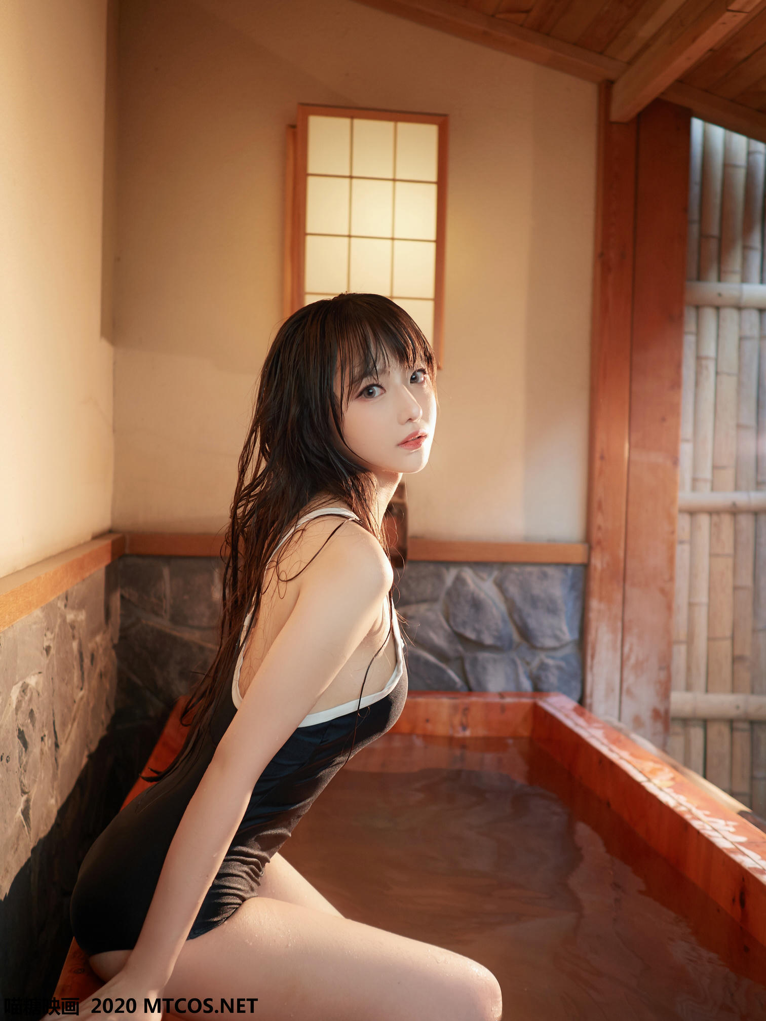 [喵糖映画] VOL.144 温泉死库水[30P／179M]_第2集