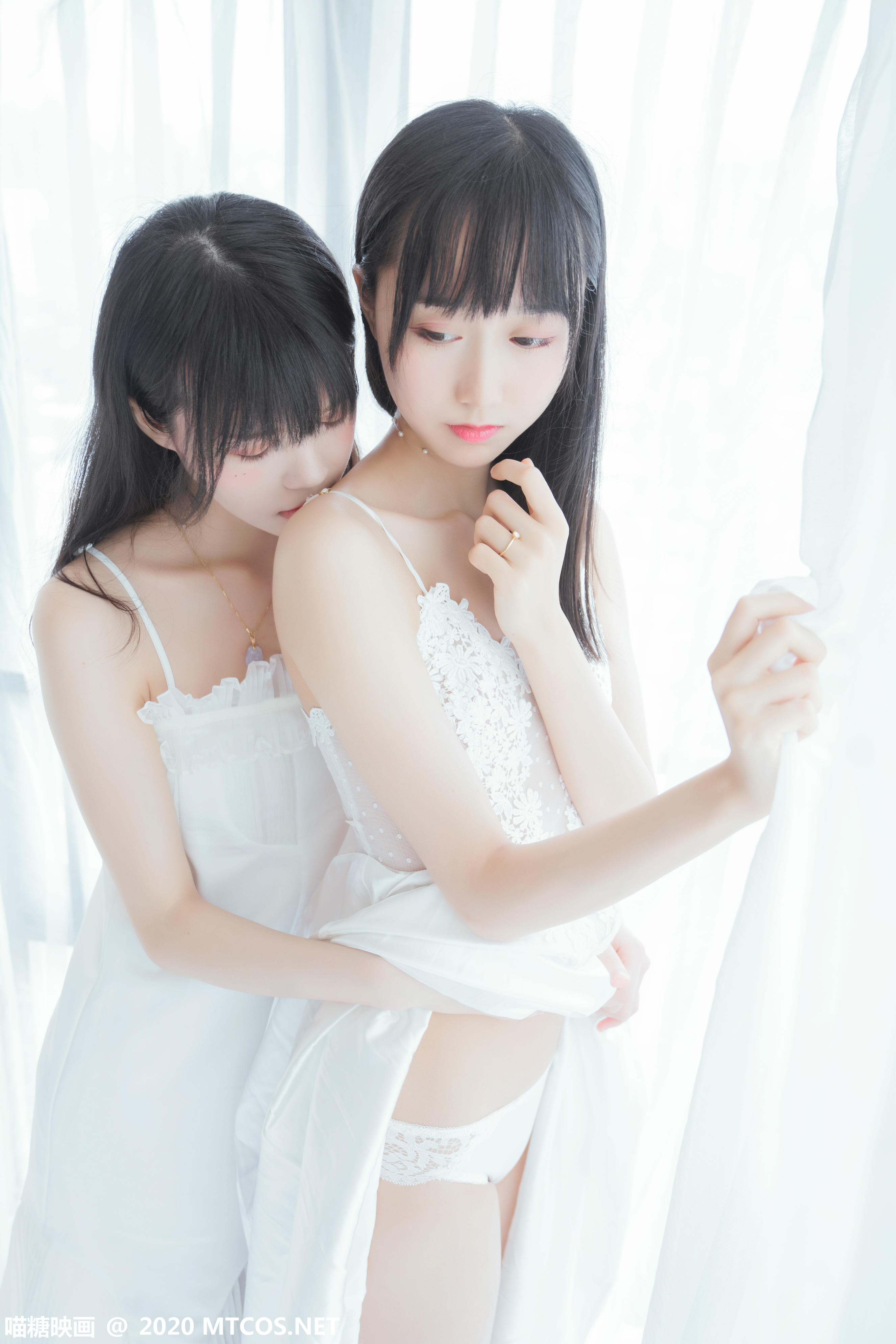 [喵糖映画] VOL.173 她.白色长裙[54P／929M]_第1集