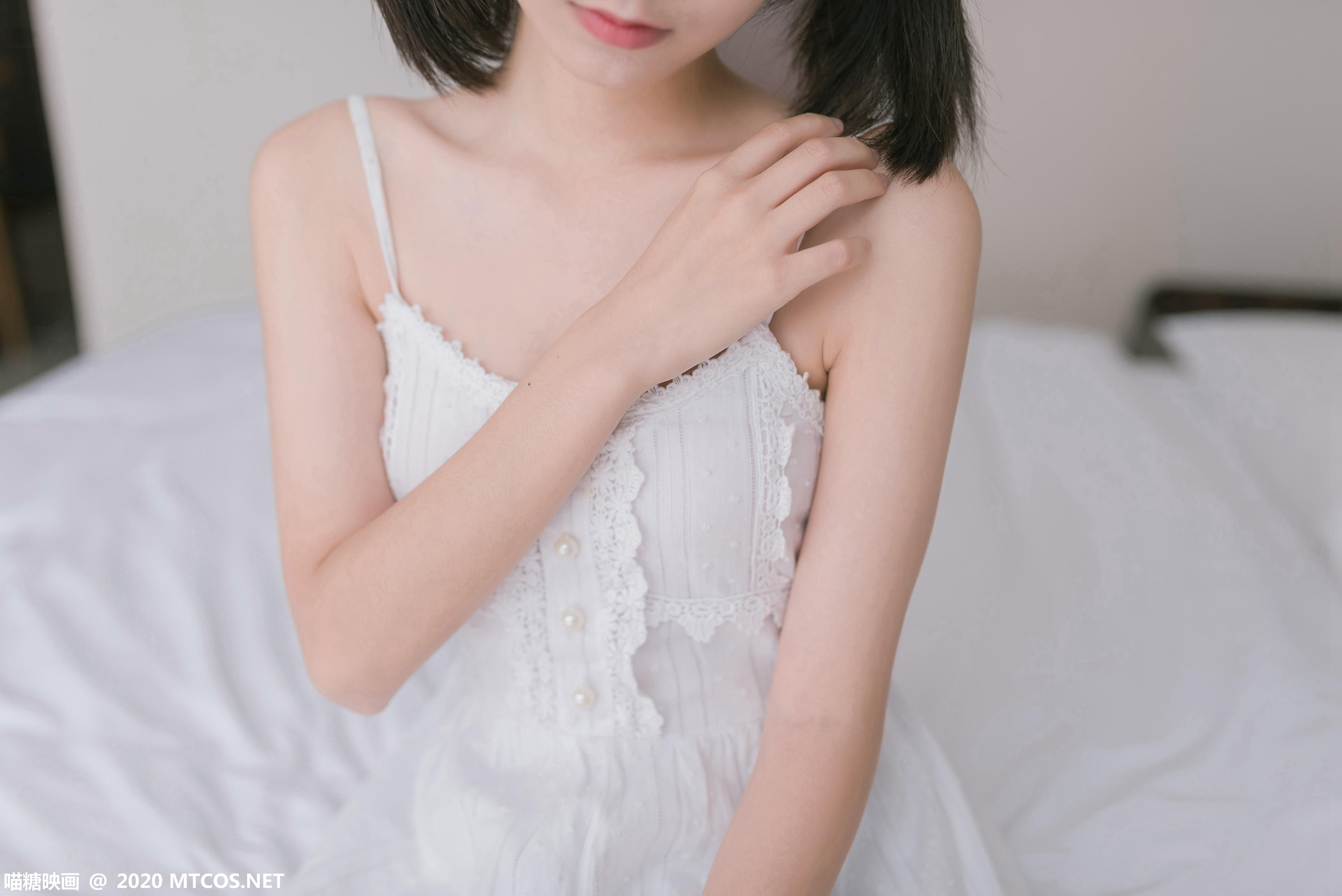 [喵糖映画] VOL.177 白裙少女[47P／233M]_第1集
