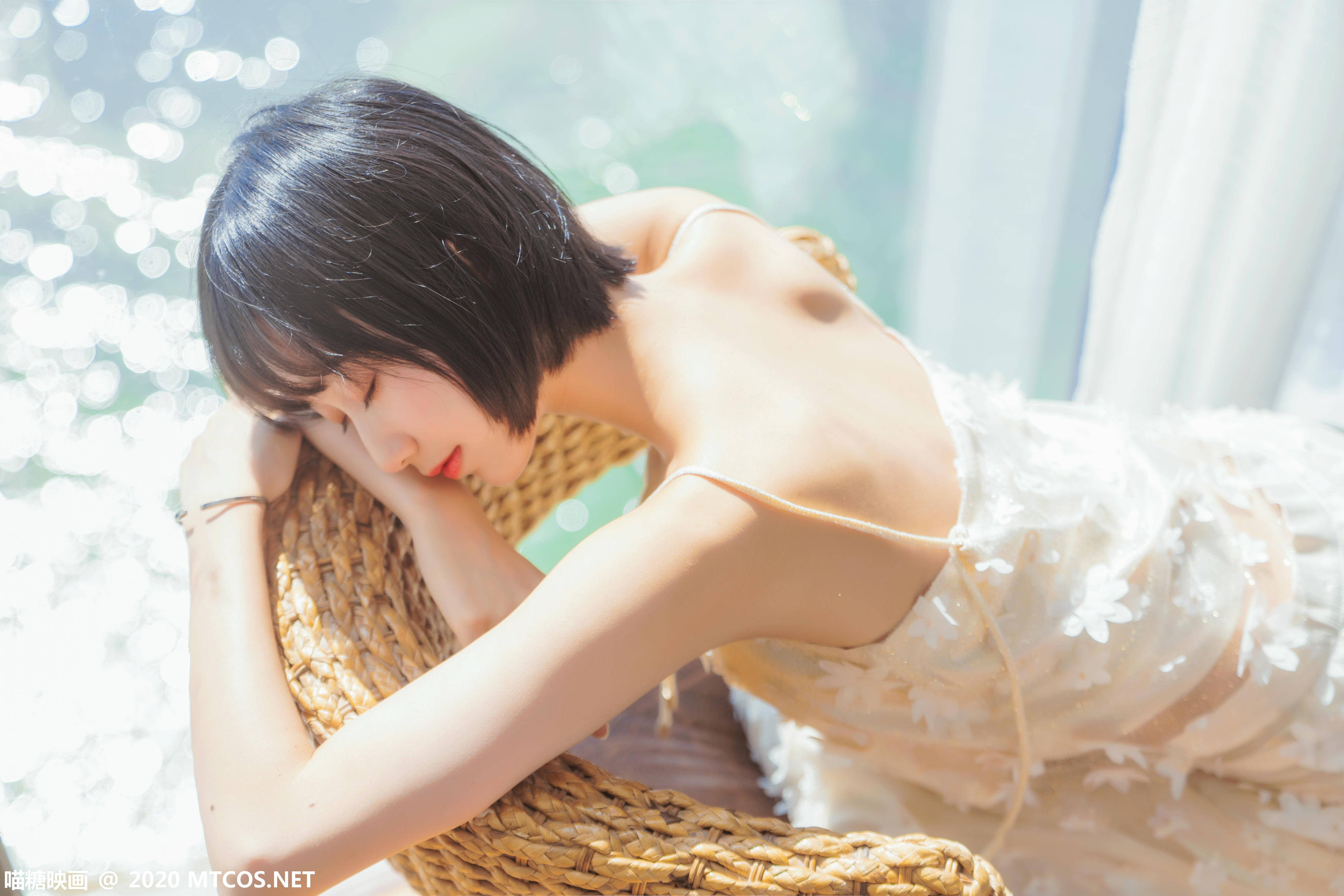 [喵糖映画] VOL.201 暖阳的海[22P／540MB]_第1集