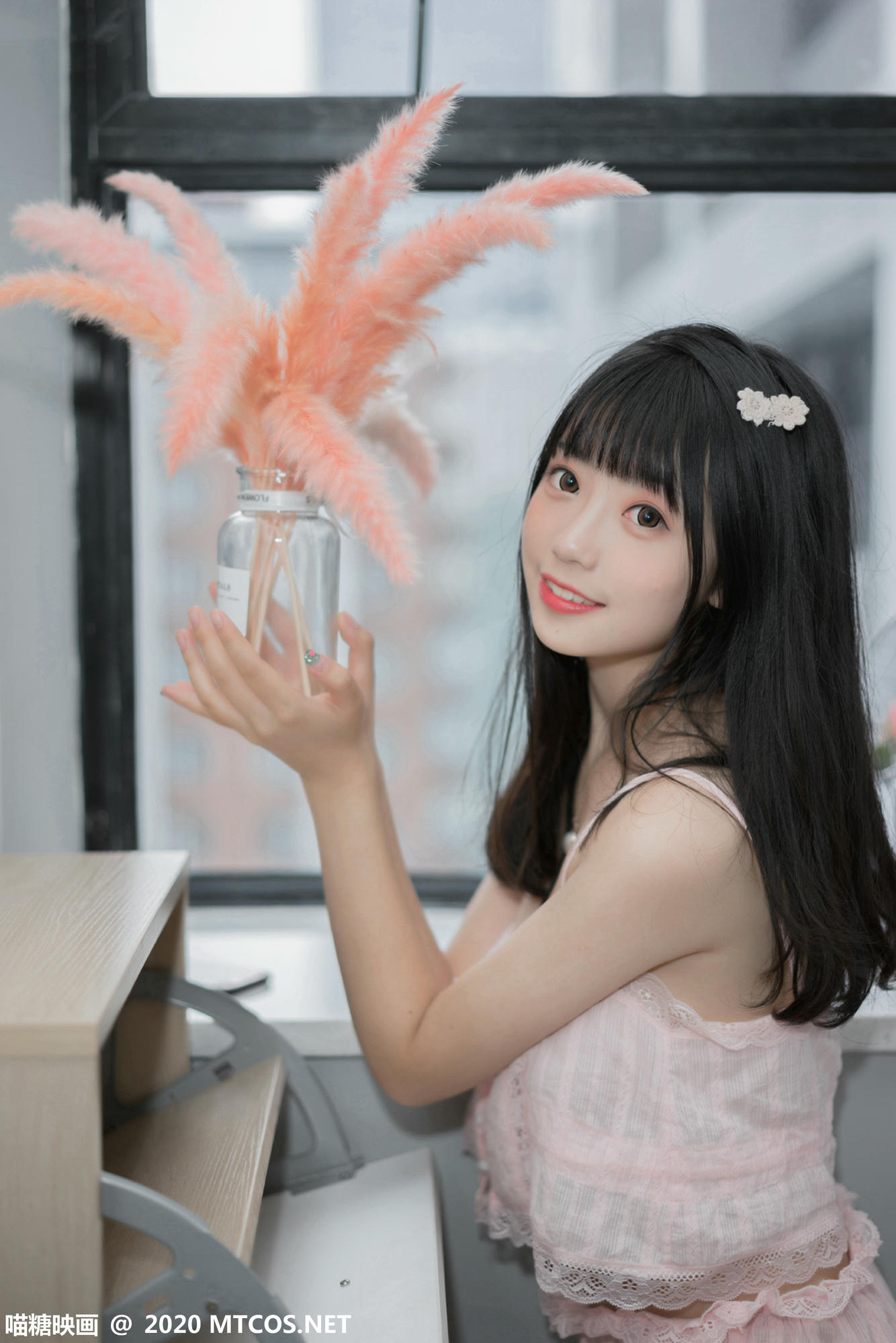 [喵糖映画] VOL.217 粉色夏日[40P／257MB]_第2集