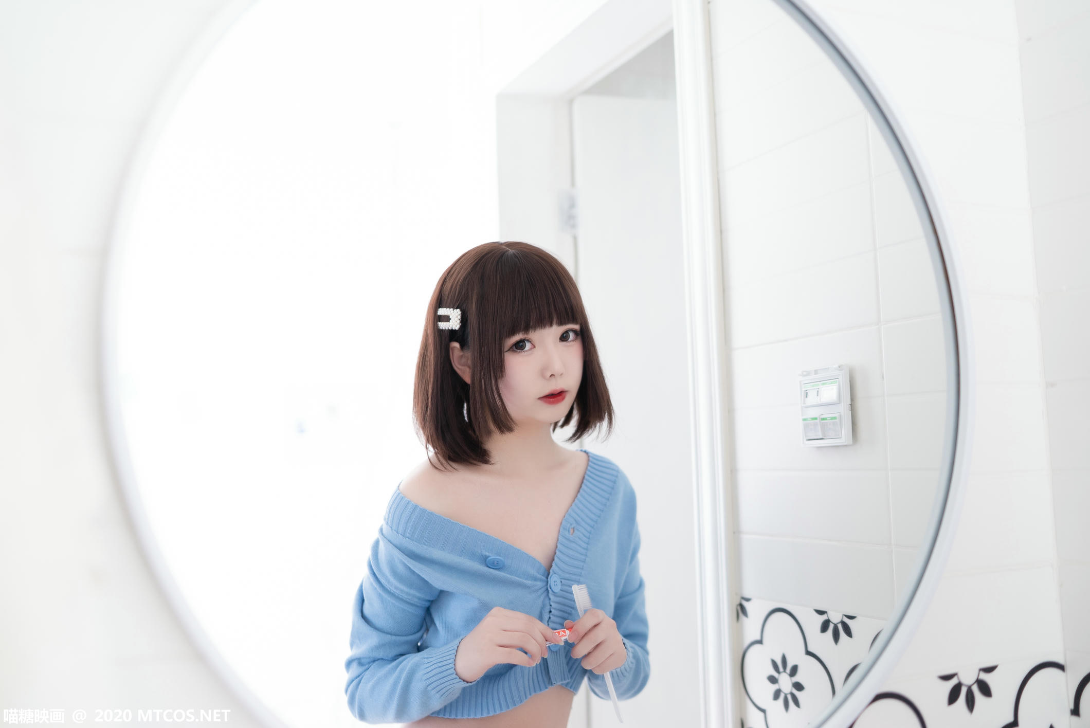 [喵糖映画] VOL.225 蓝色之夏[21P／172MB]_第1集