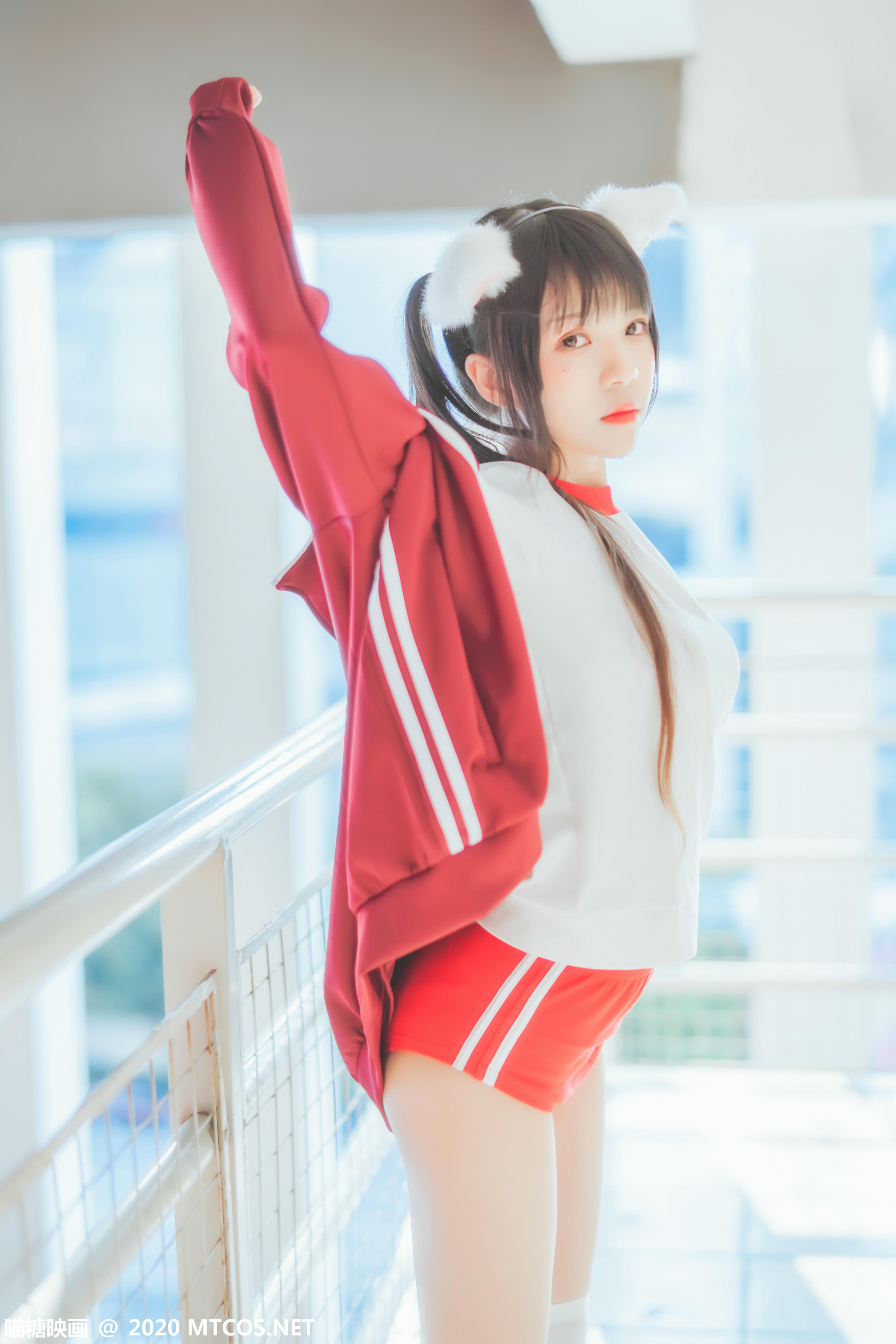[喵糖映画] VOL.308 红色体操服[44P／826MB]_第1集