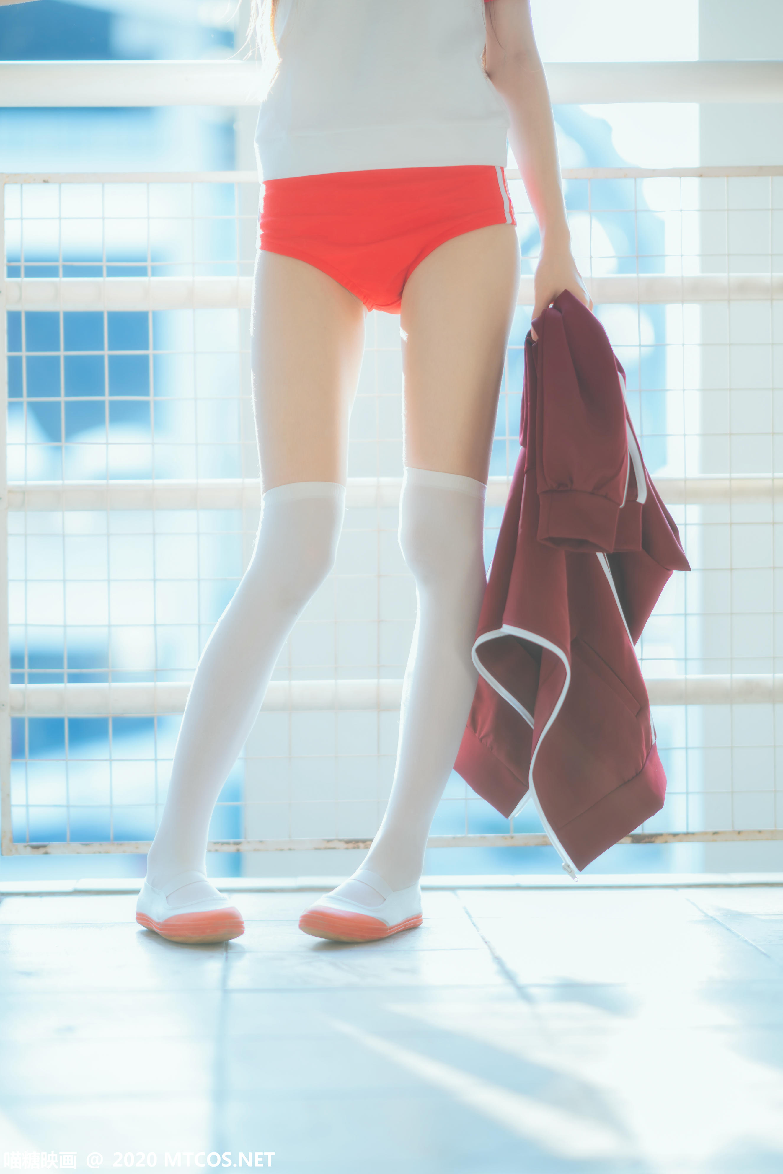 [喵糖映画] VOL.308 红色体操服[44P／826MB]_第2集