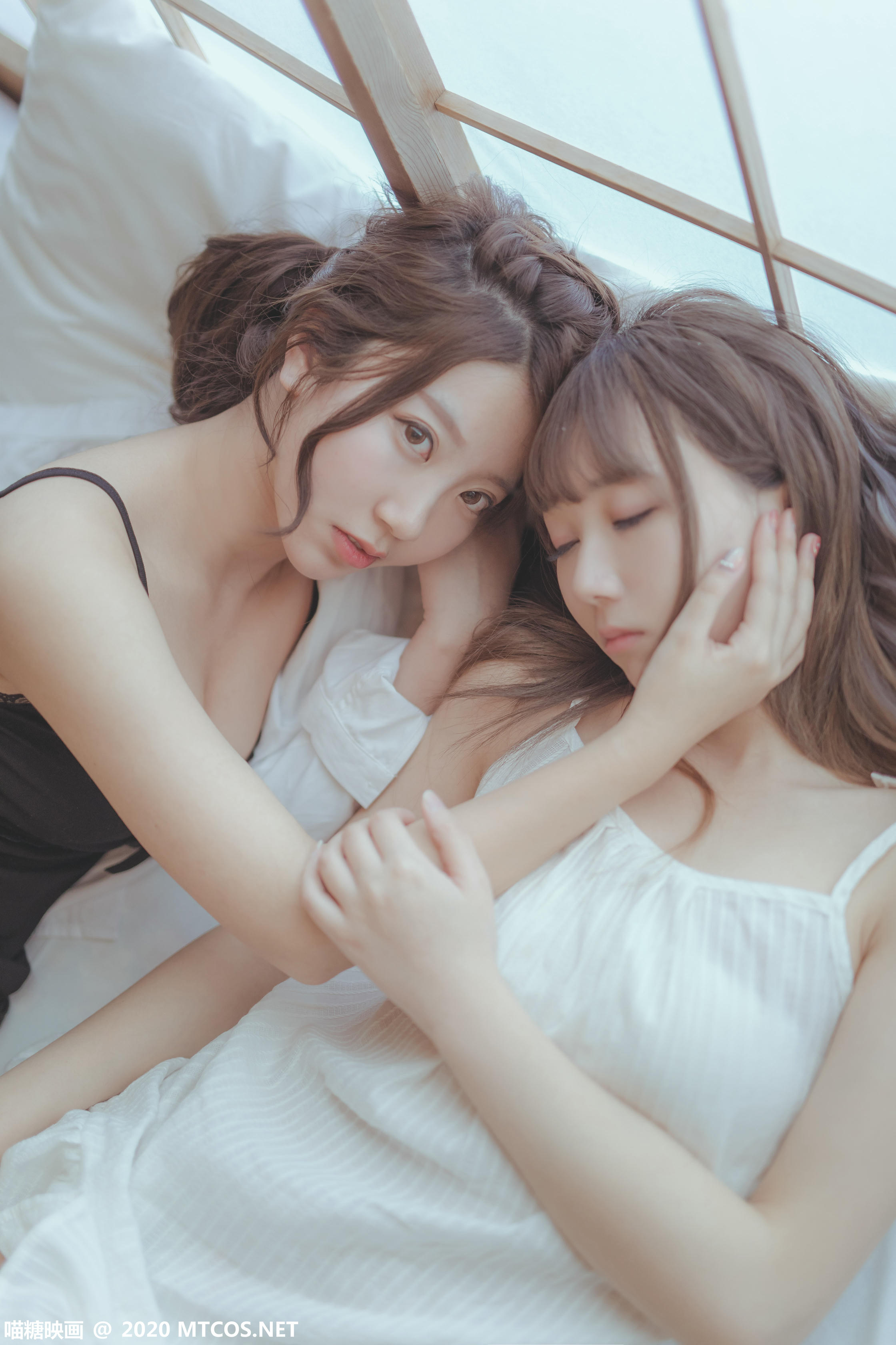 [喵糖映画] VOL.327 闺蜜情谊[20P／125MB]_第1集