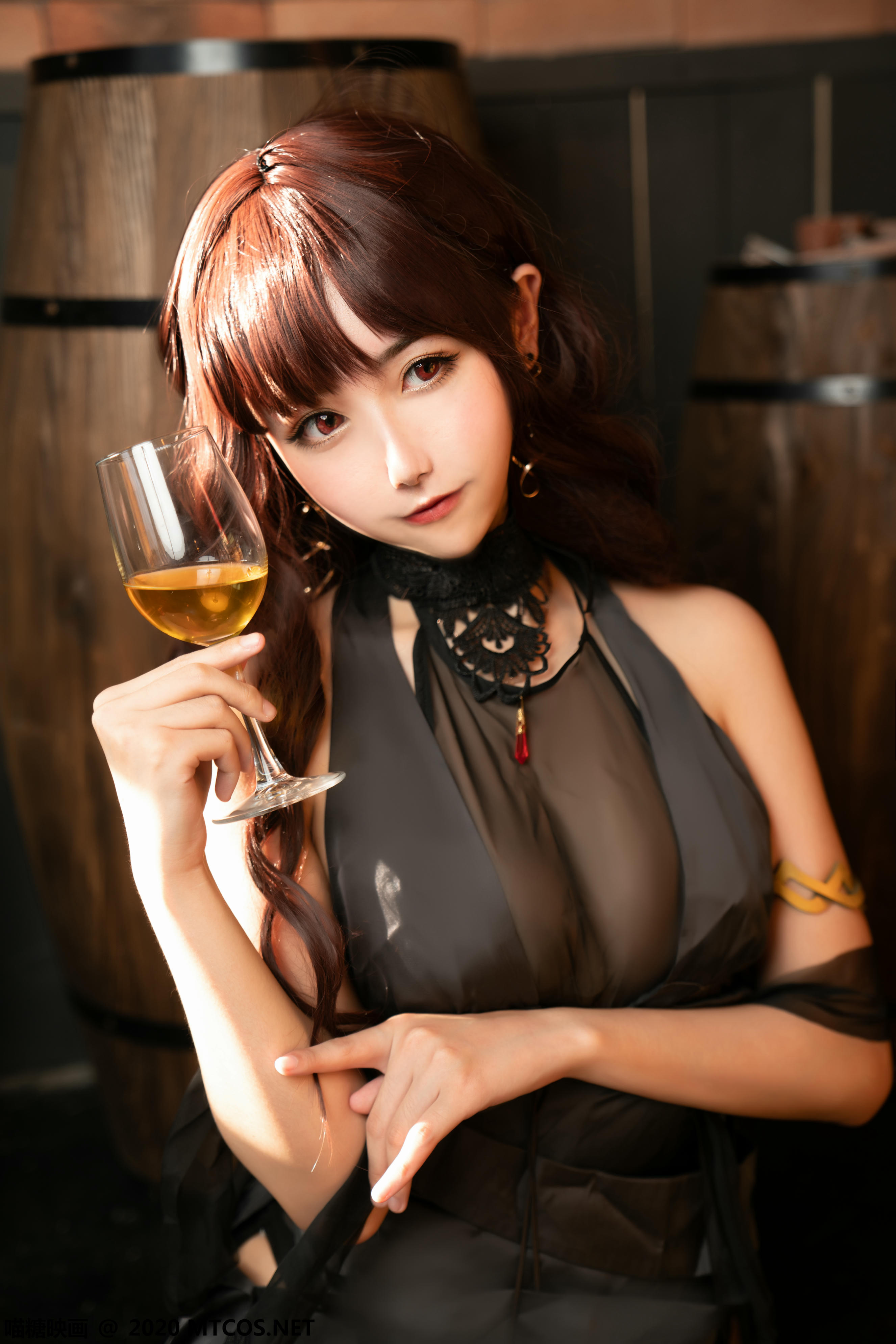 [喵糖映画] VOL.336 黑裙酒馆[20P／415MB]_第1集