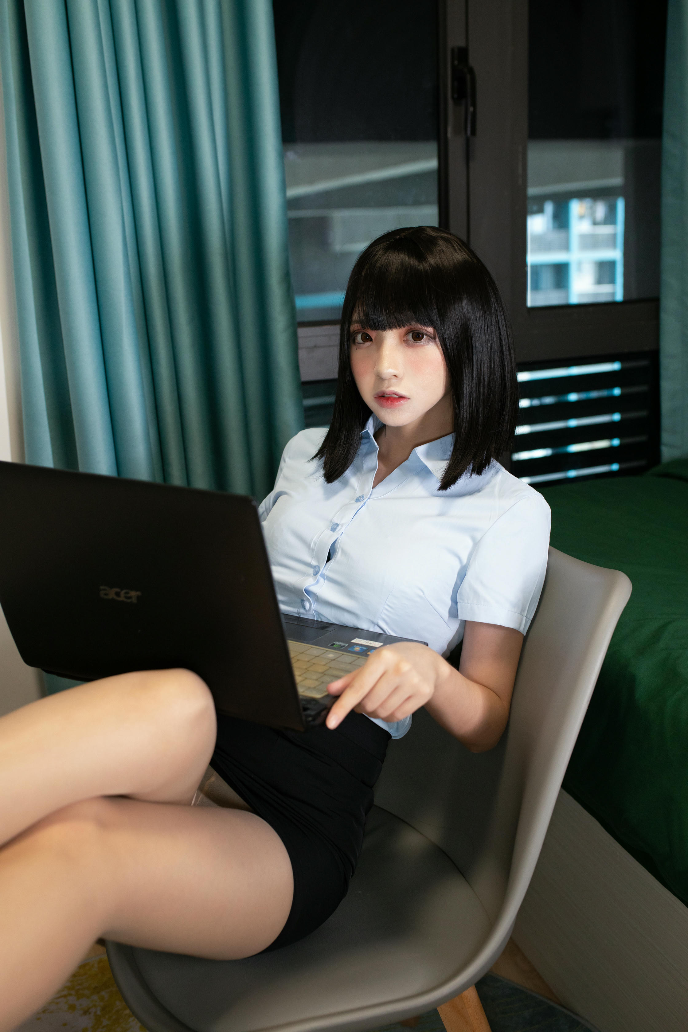 [喵糖映画] VOL.386 勤务OL[20P／406MB]_第1集