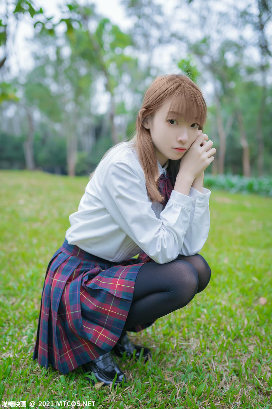 [喵糖映画] VOL.388 户外制服[38P／108MB]_第2集
