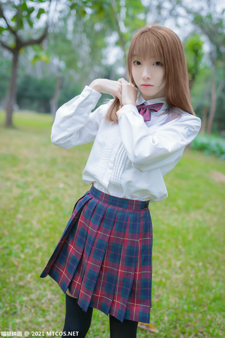 [喵糖映画] VOL.388 户外制服[38P／108MB]_第2集