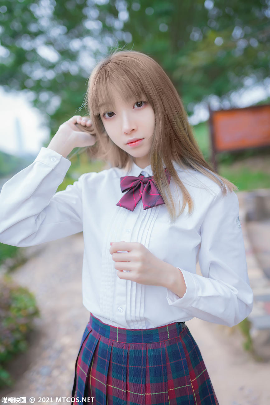 [喵糖映画] VOL.388 户外制服[38P／108MB]_第1集