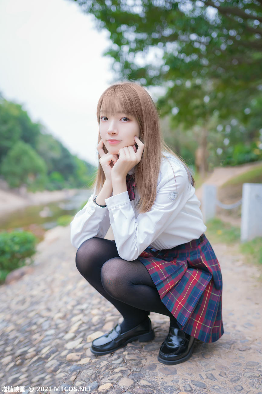 [喵糖映画] VOL.388 户外制服[38P／108MB]_第1集