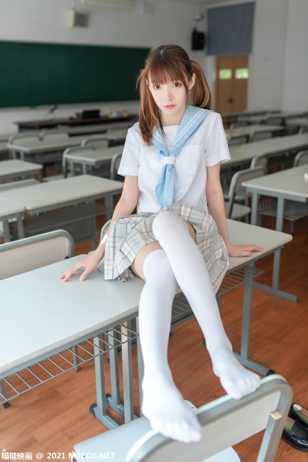 [喵糖映画] VOL.395 值日学妹[37P／68.2MB]_第1集