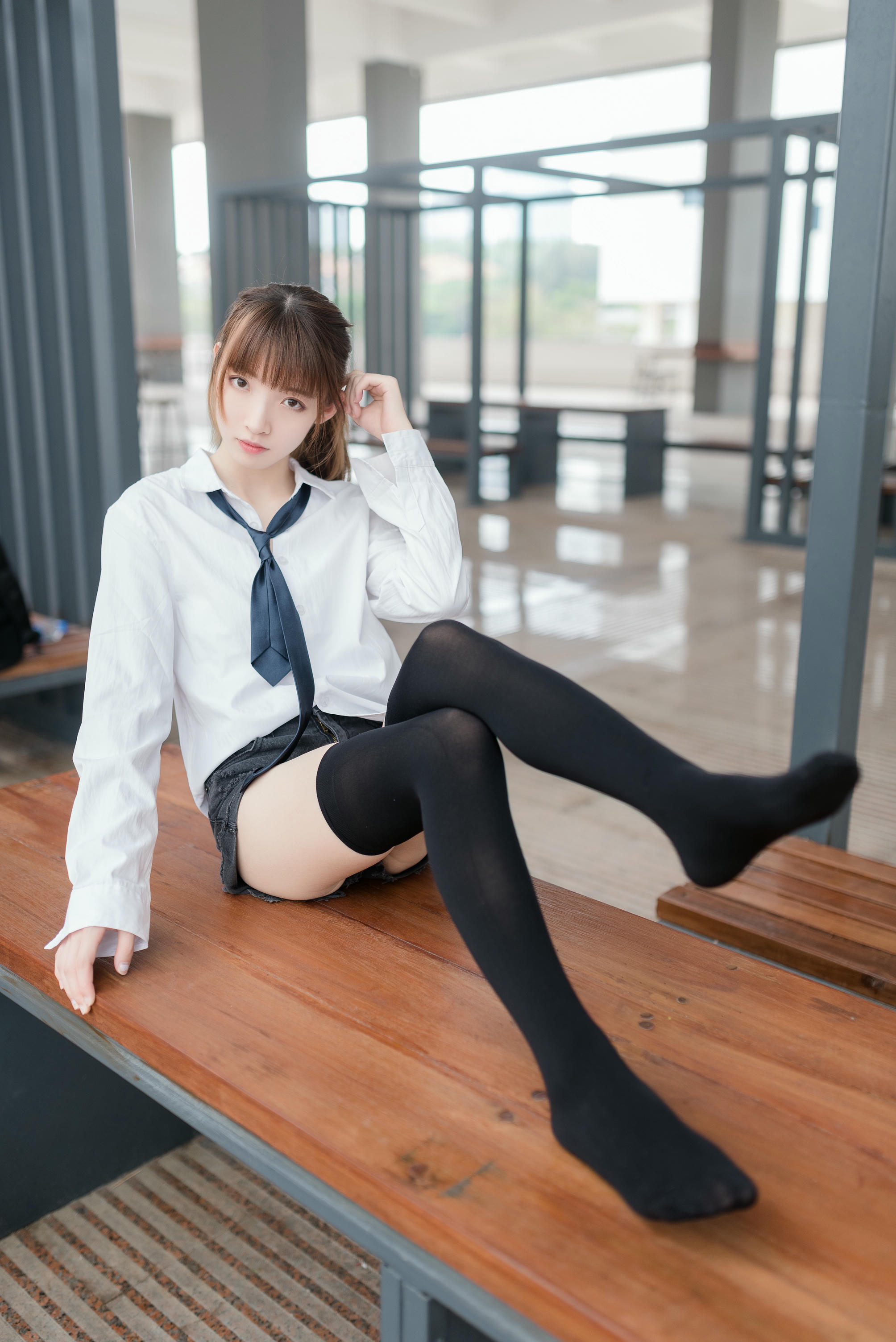 [喵糖映画]VOL.431 热裤女孩[49P／206MB]_第2集