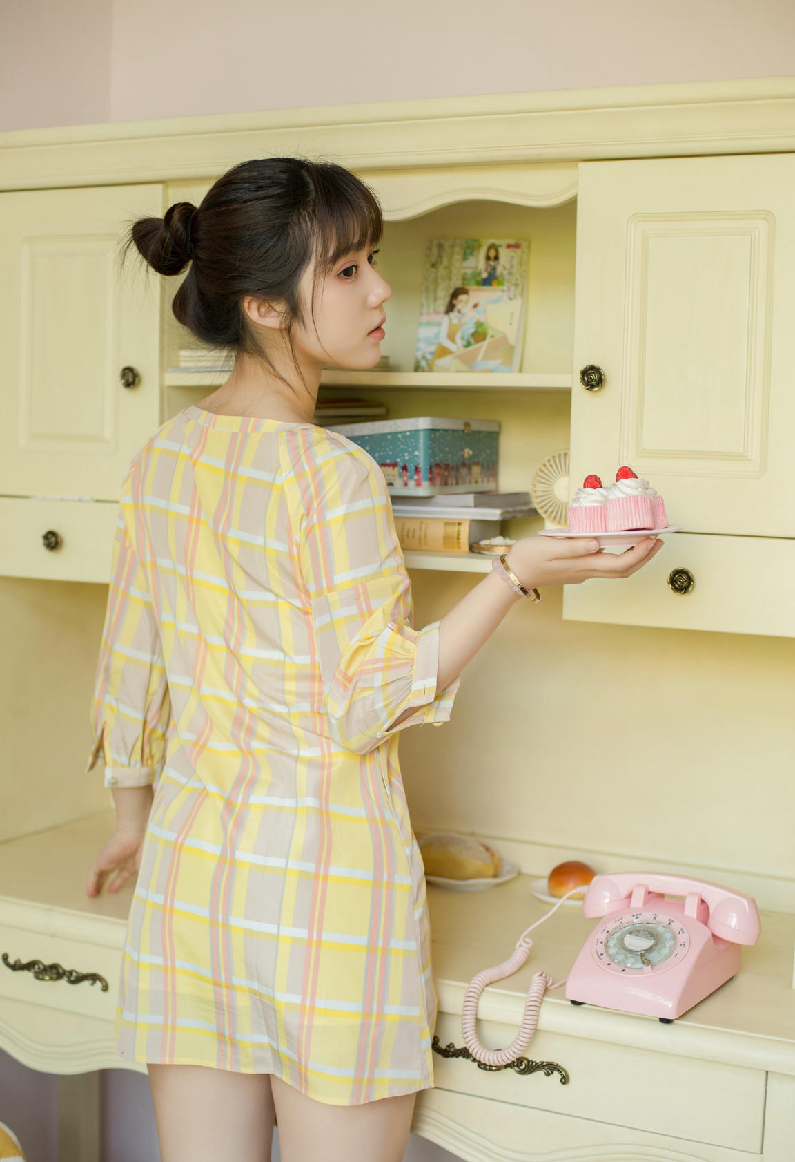 [喵糖映画] VOL.003 镜酱 不知梦[86P／276MB]_第4集