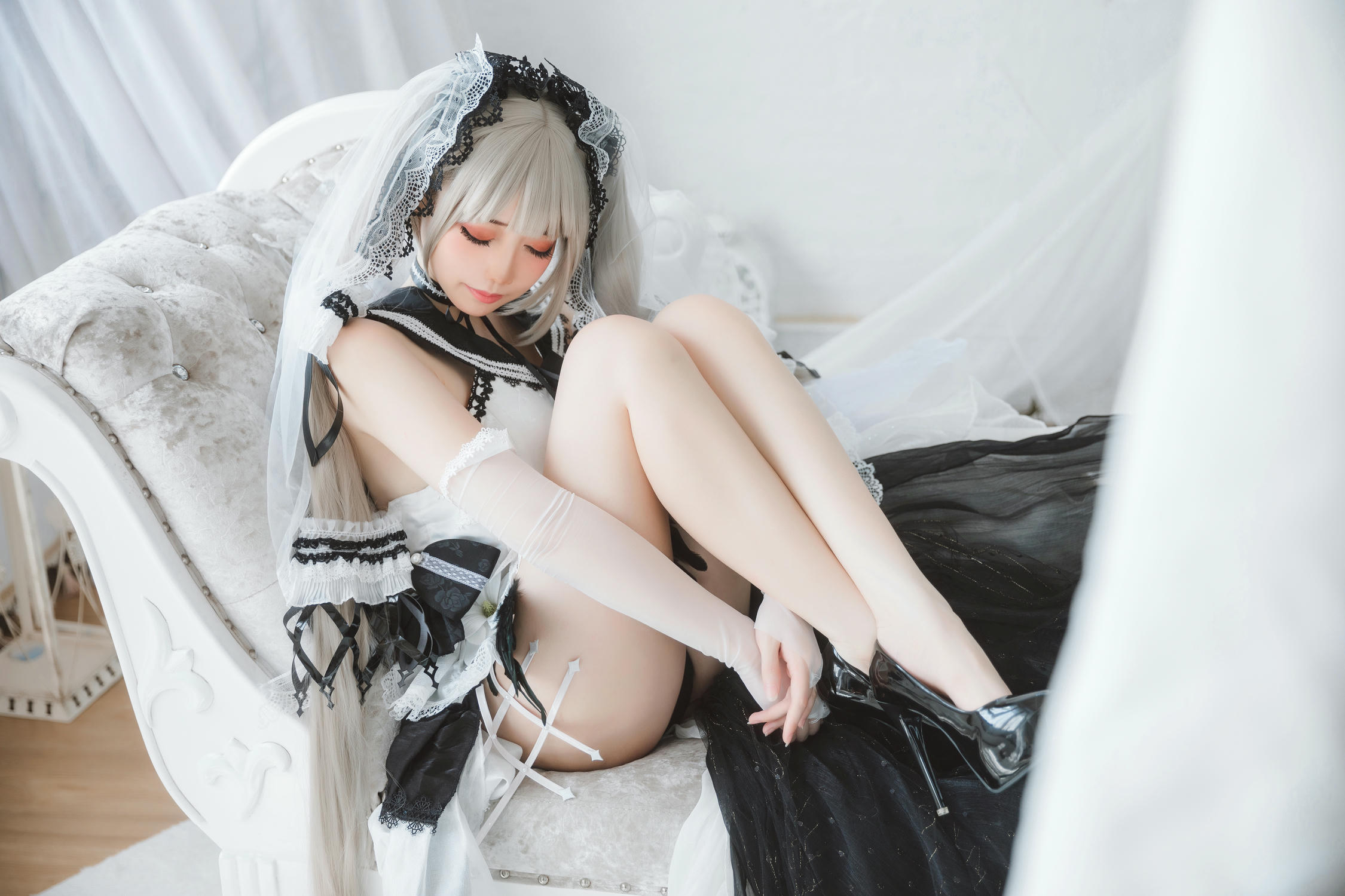 焖焖碳 NO.016 可畏礼服 [33P-203MB]_第1集
