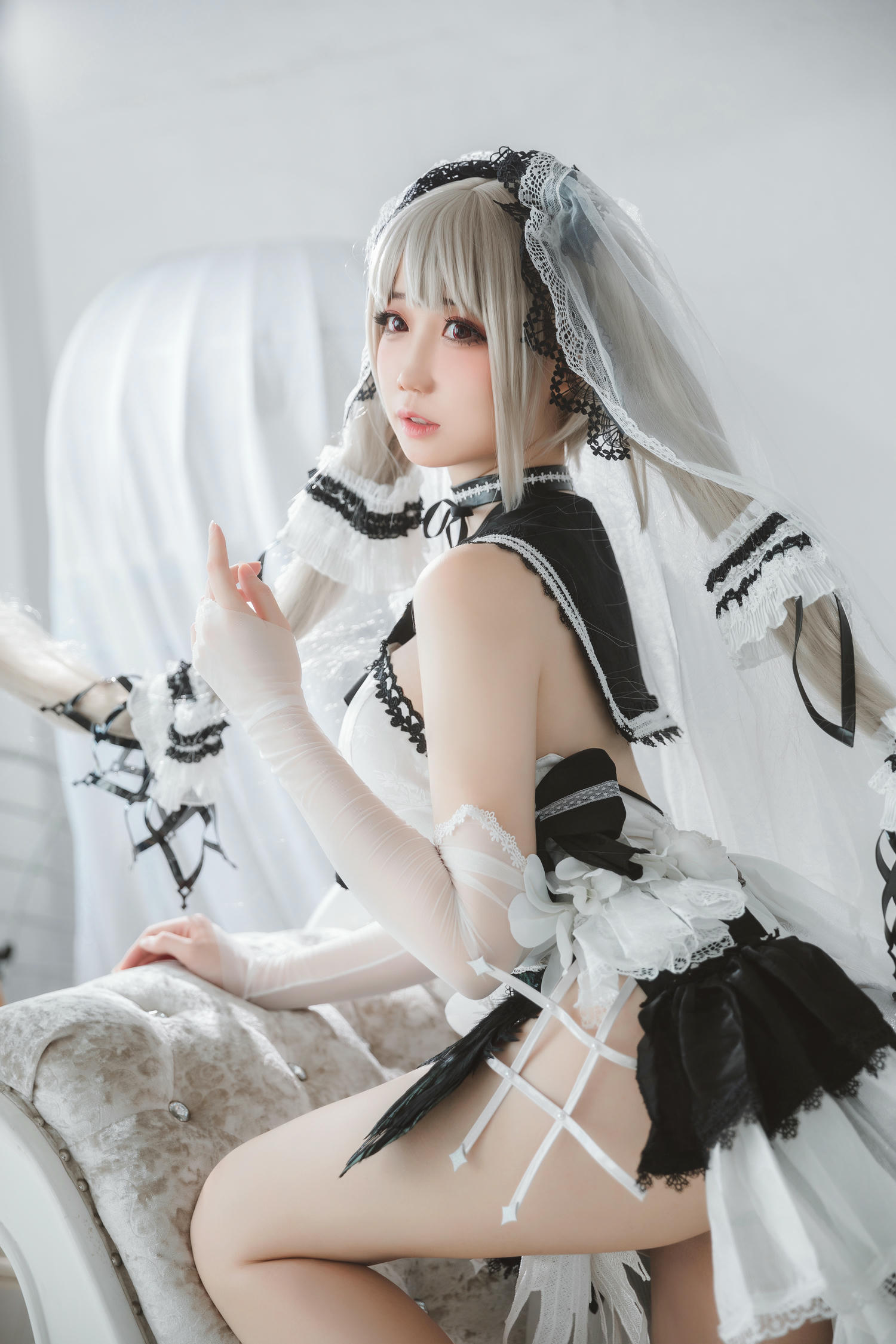 焖焖碳 NO.016 可畏礼服 [33P-203MB]_第2集