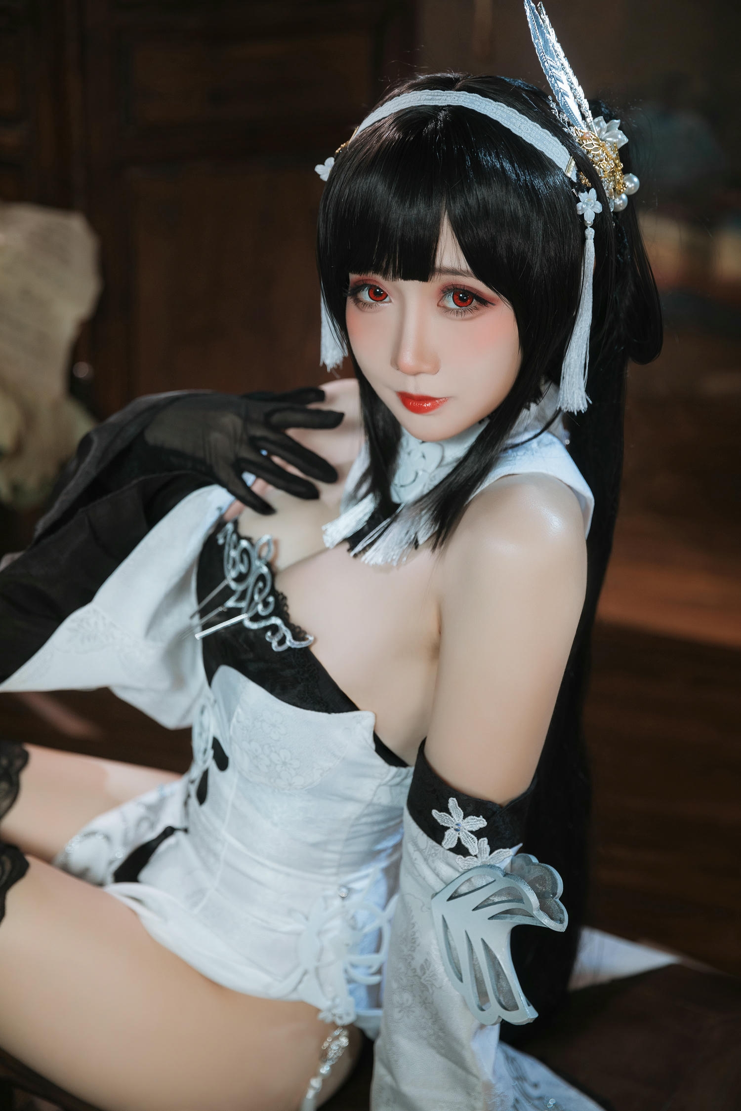 焖焖碳 NO.028 碧蓝航线 鎮海 白黑礼服 [23P-182MB]_第1集