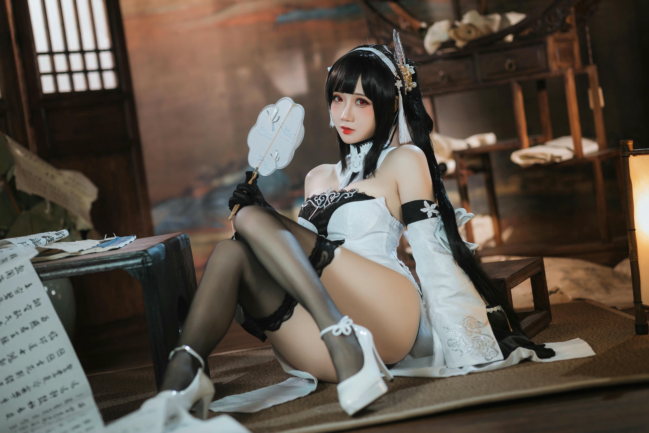 焖焖碳 NO.028 碧蓝航线 鎮海 白黑礼服 [23P-182MB]_第1集