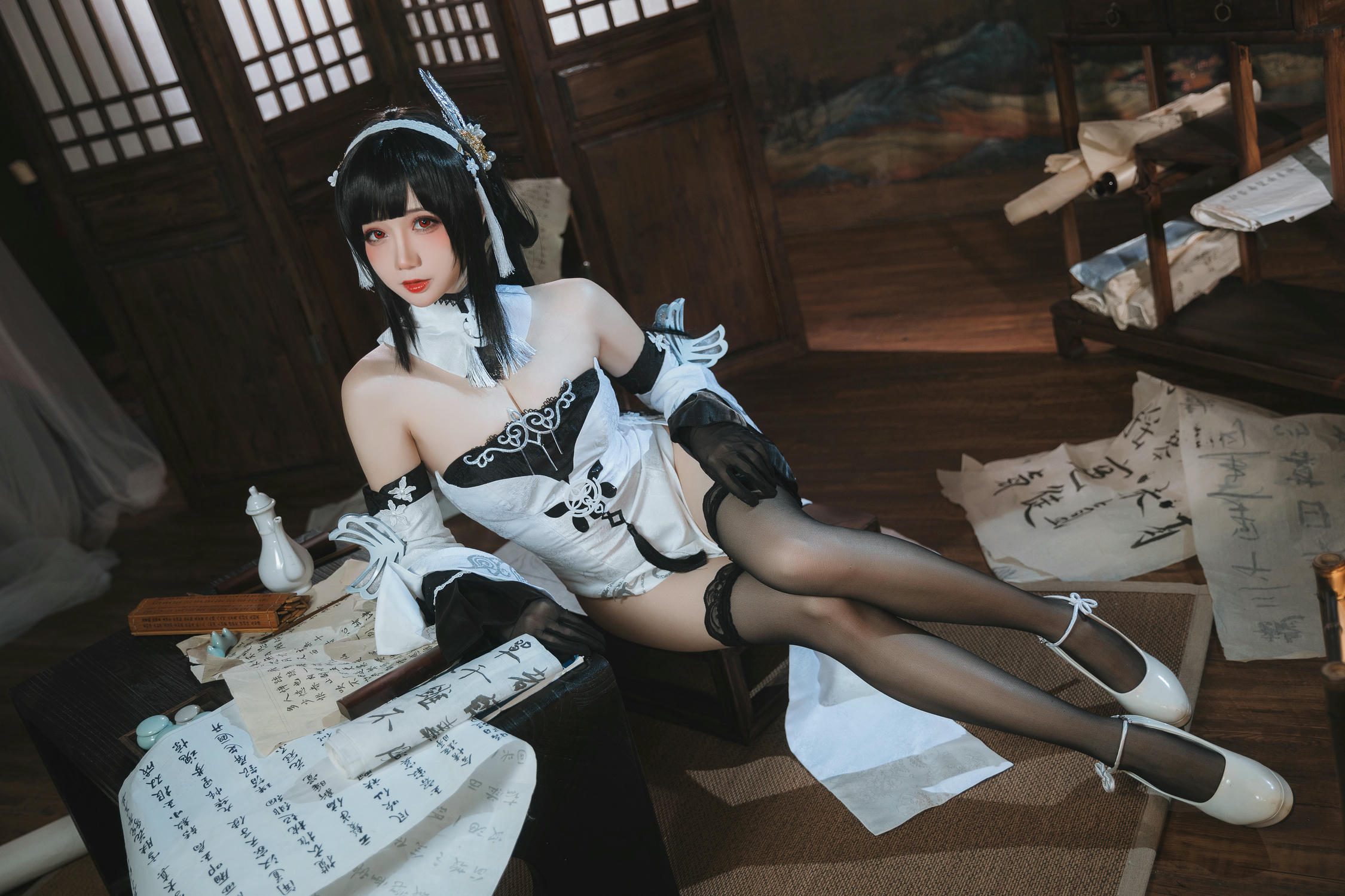 焖焖碳 NO.028 碧蓝航线 鎮海 白黑礼服 [23P-182MB]_第1集