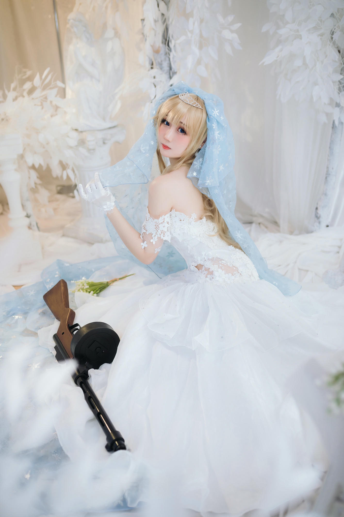 焖焖碳 NO.036 少女前线 索米 婚纱[42P 148.8M]_第1集