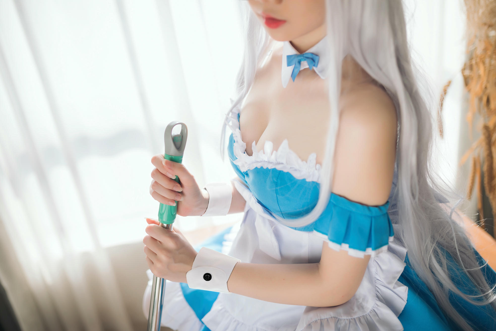 焖焖碳 NO.004 小天鹅女仆 [30P125MB]_第2集