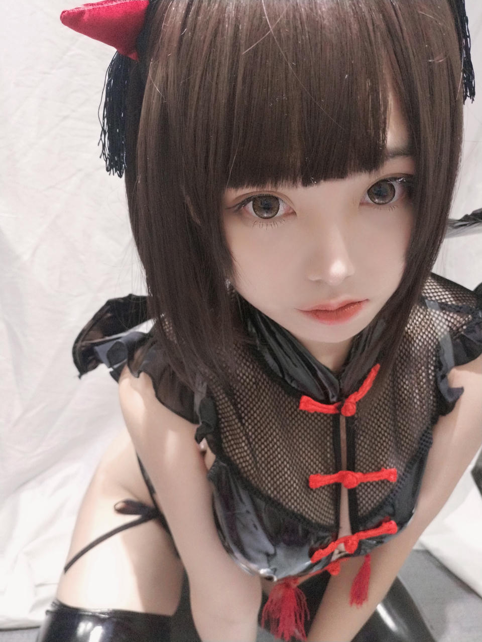 蜜汁猫裘 NO.023 小恶魔自拍 [28P-59MB]_第2集