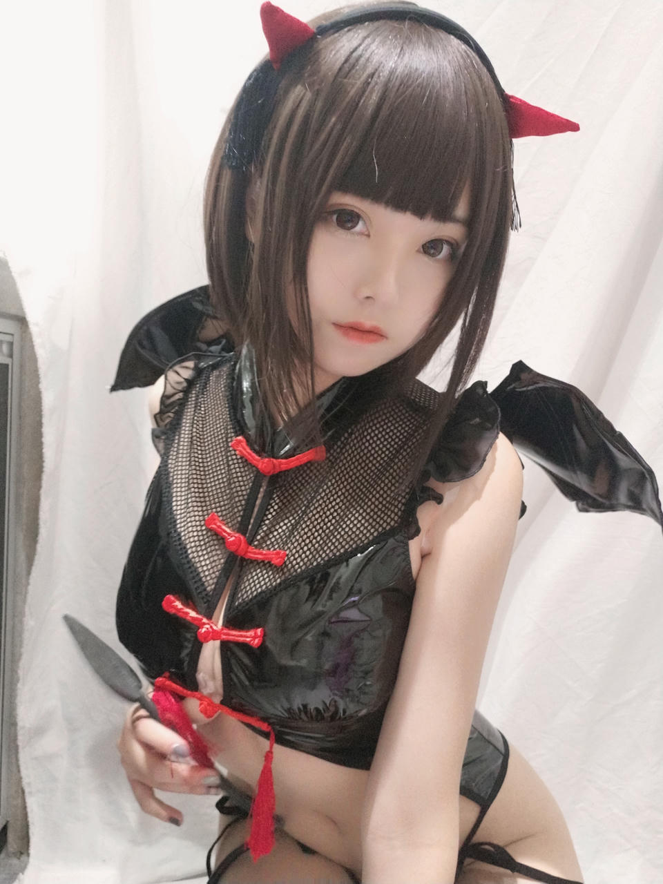 蜜汁猫裘 NO.023 小恶魔自拍 [28P-59MB]_第1集