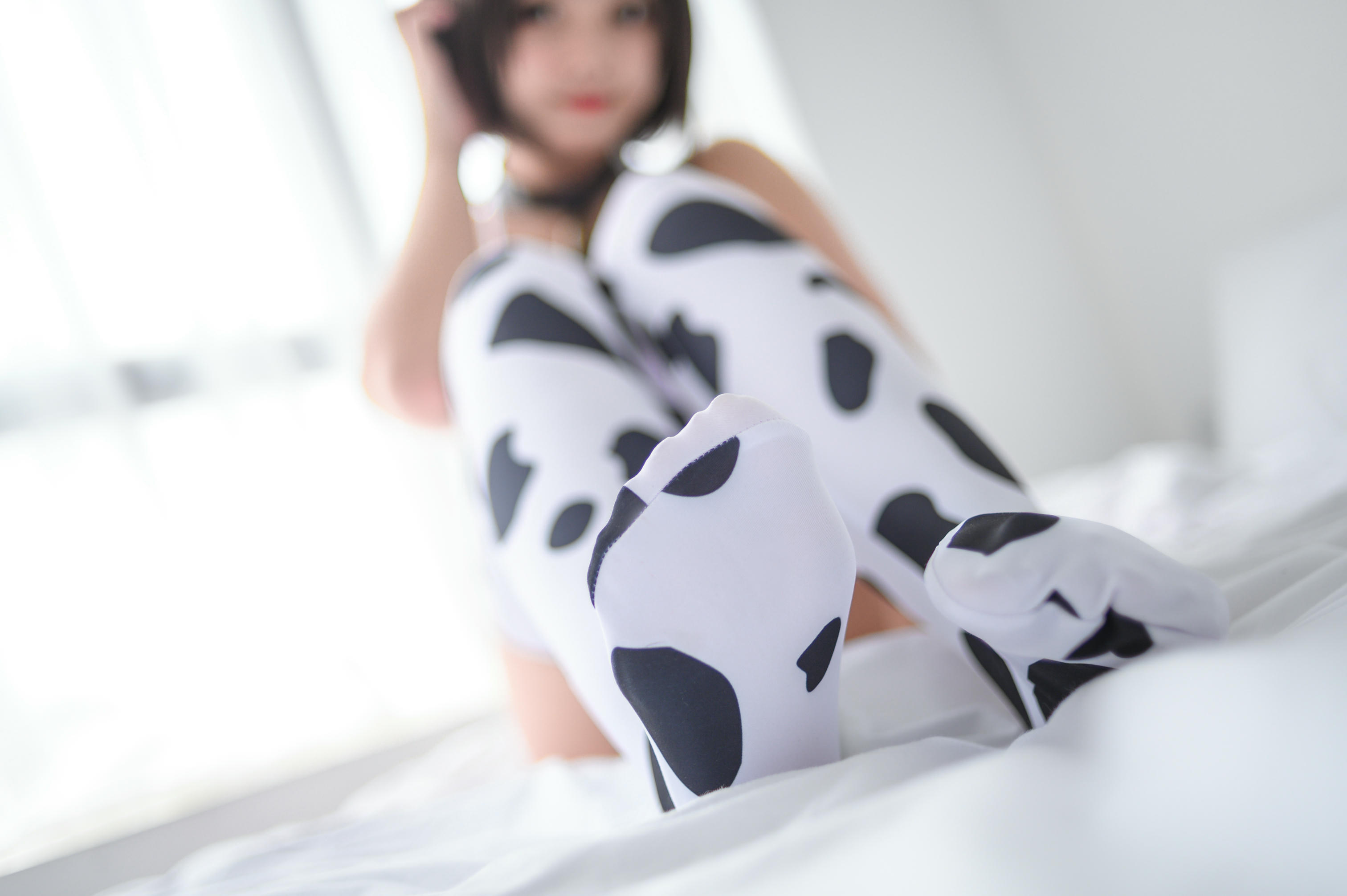 蜜汁猫裘 NO.024 小奶牛基础 [32P-240MB]_第1集
