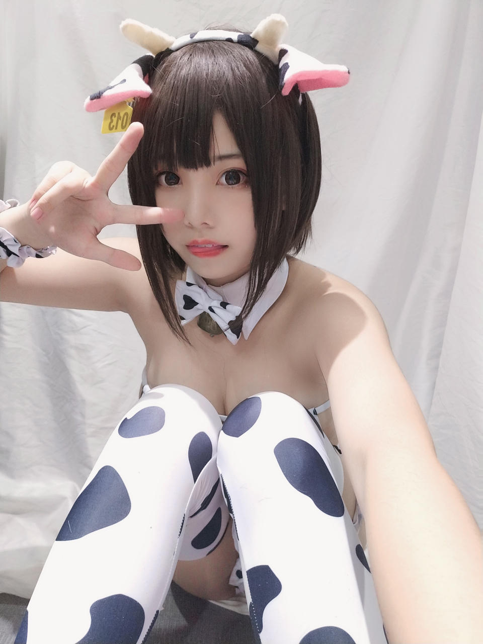 蜜汁猫裘 NO.025 小奶牛自拍版女仆 [20P-40MB]_第1集