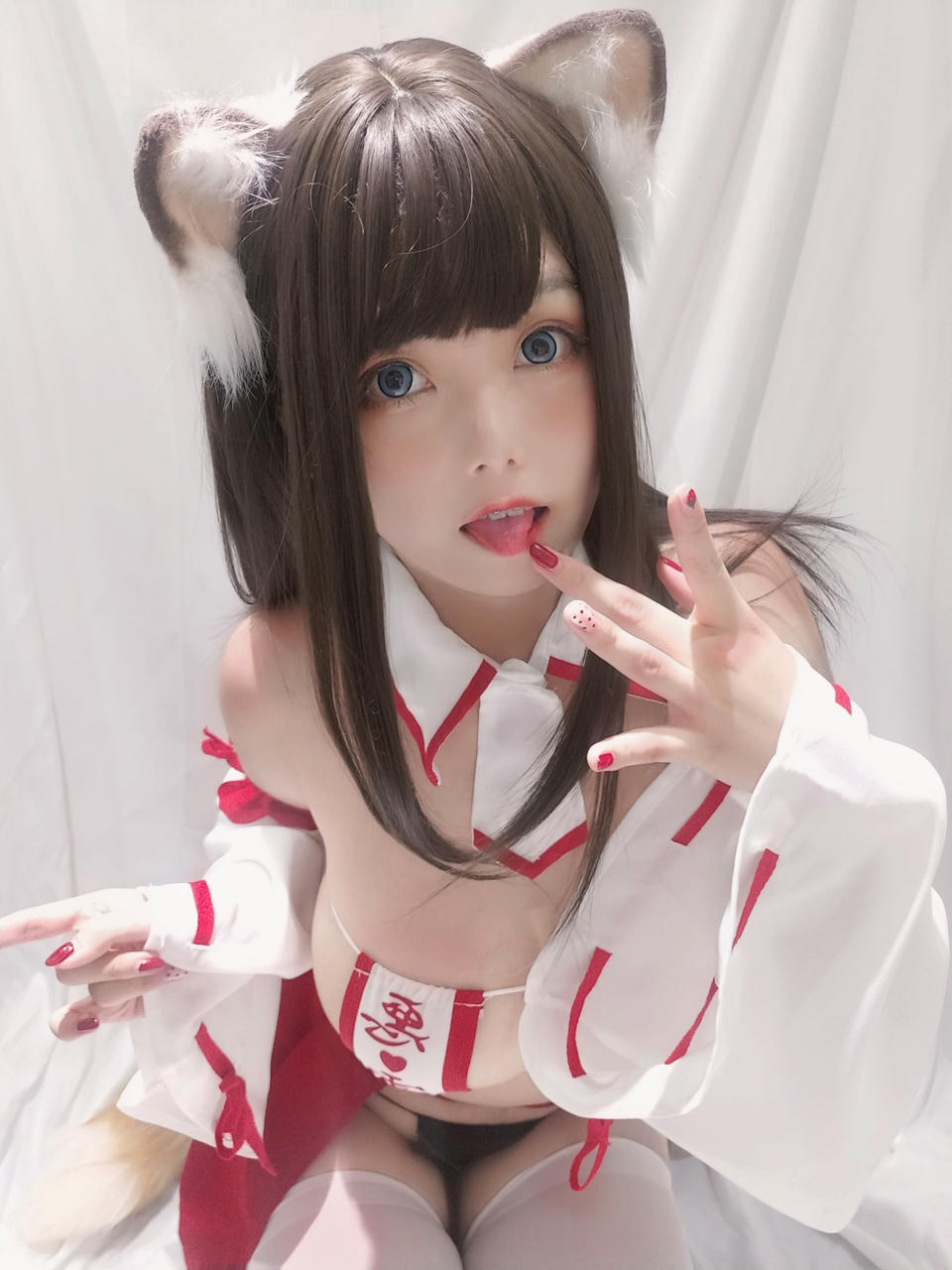 蜜汁猫裘 NO.033 巫女小狐狸 [22P-41MB]_第1集
